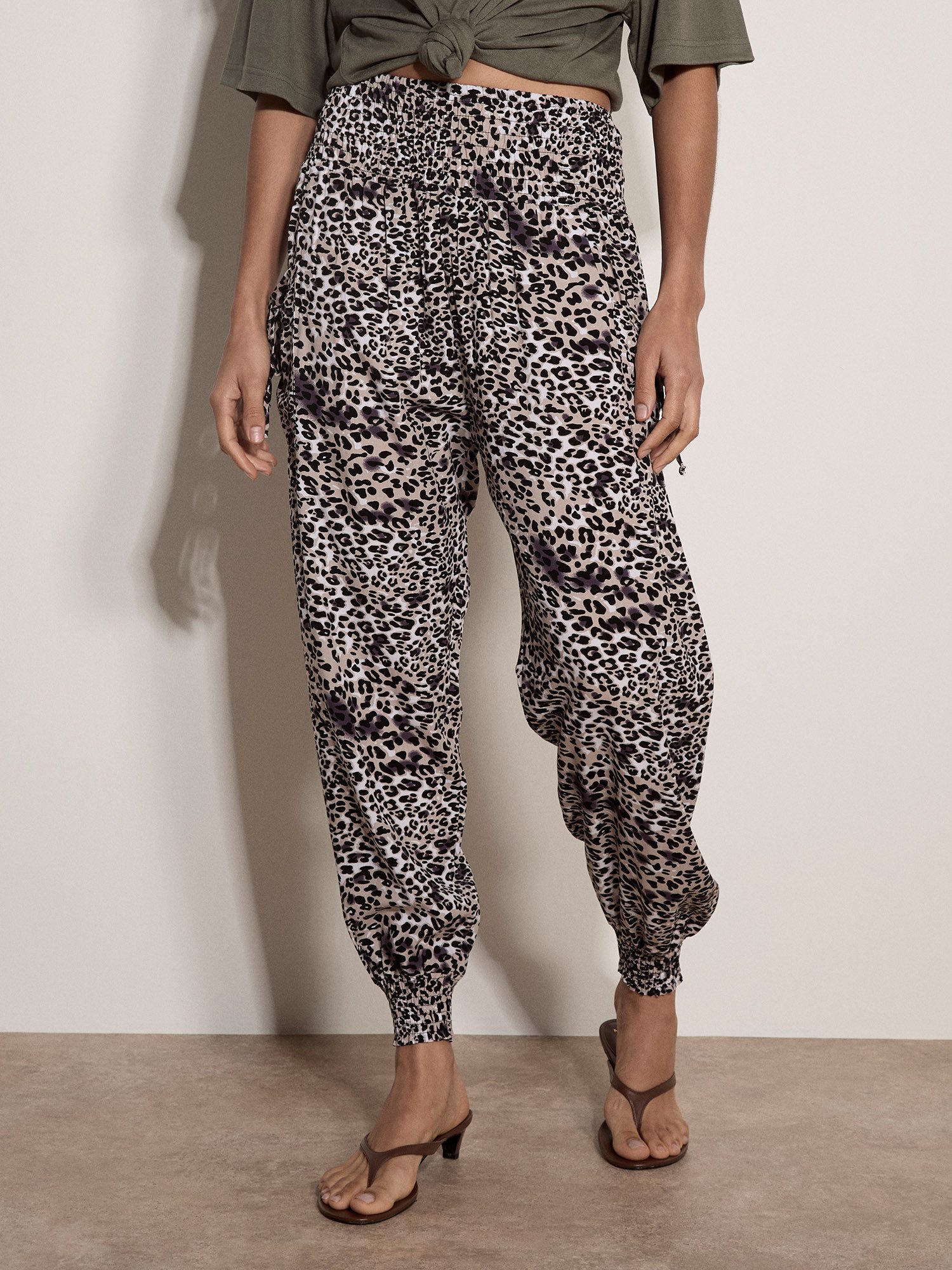 Apricot Jogger Pants Relaxhose mit Animalprint