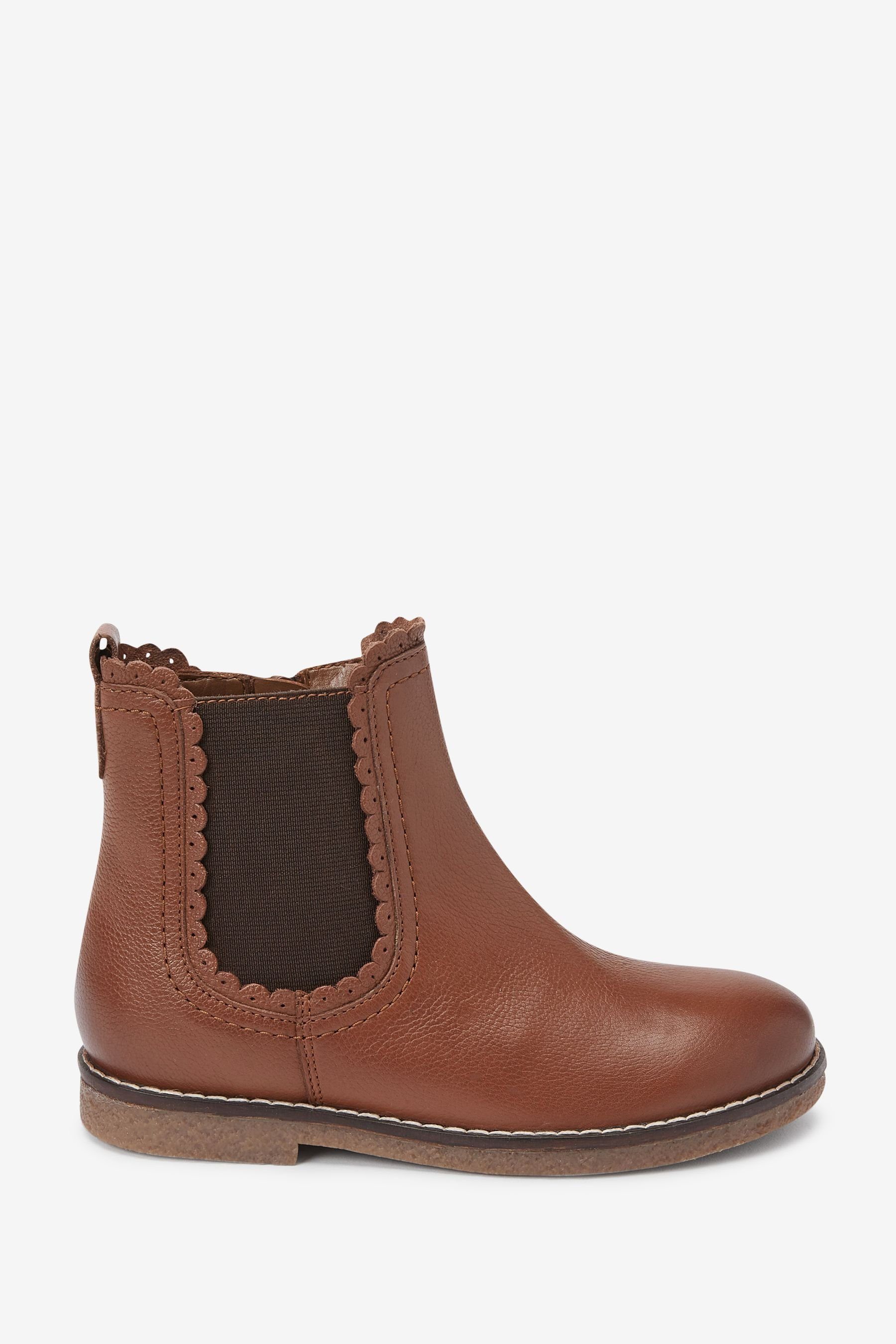 Next Premium Stiefelette Chelseaboots (1-tlg) Tan Brown Leather Scallop