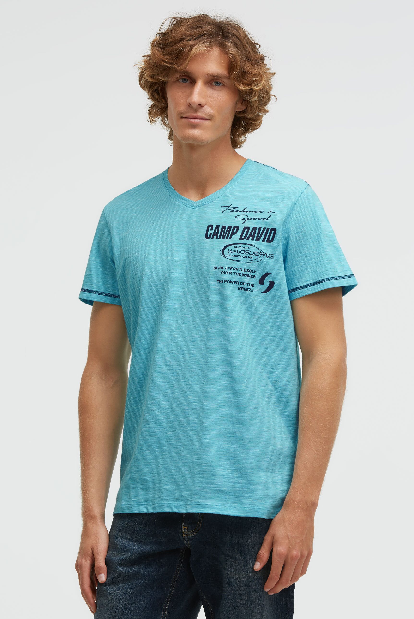 CAMP DAVID V-Shirt mit maskulinem V-Ausschnitt