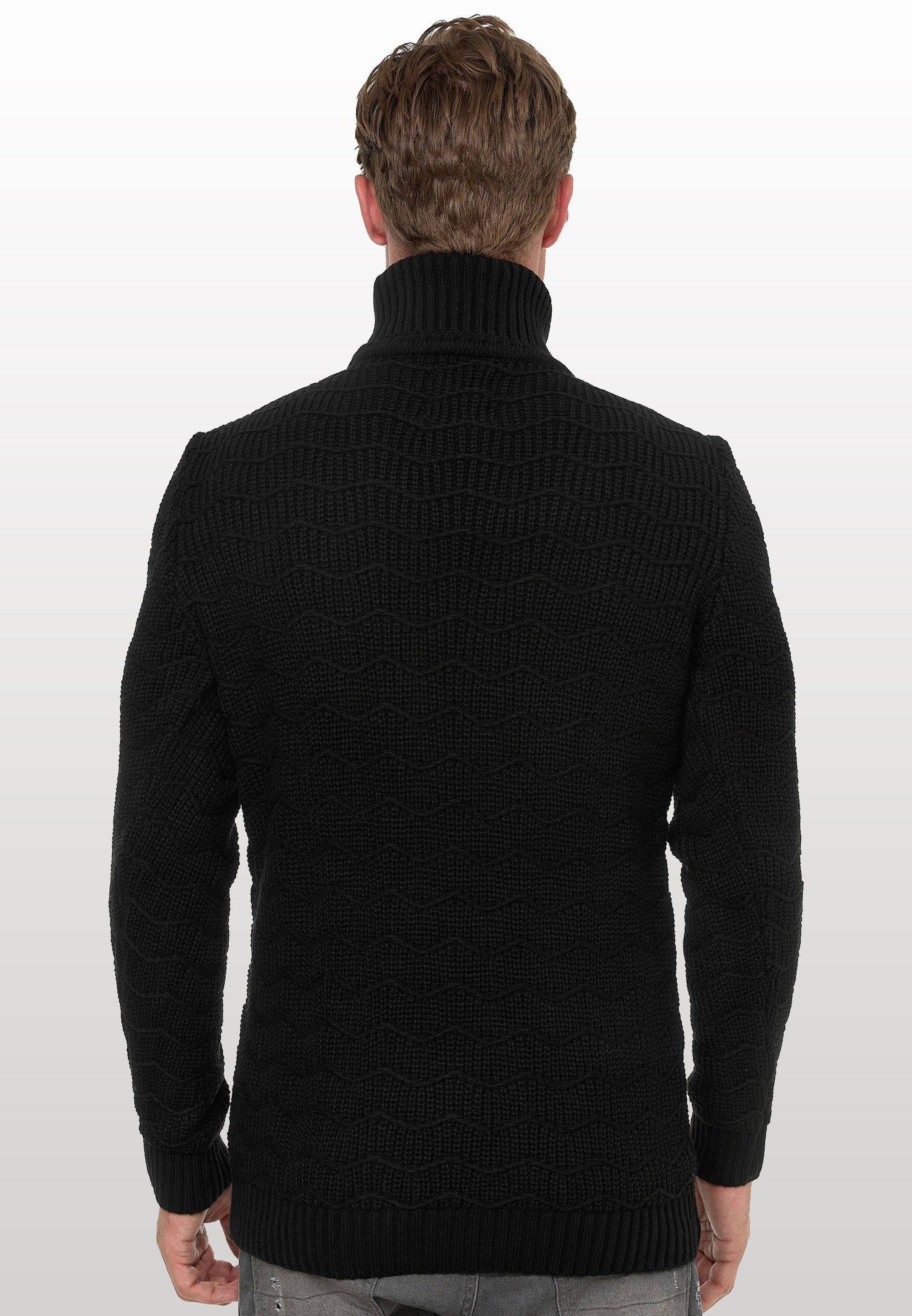 Rusty Neal Rollkragenpullover im angesagten Design