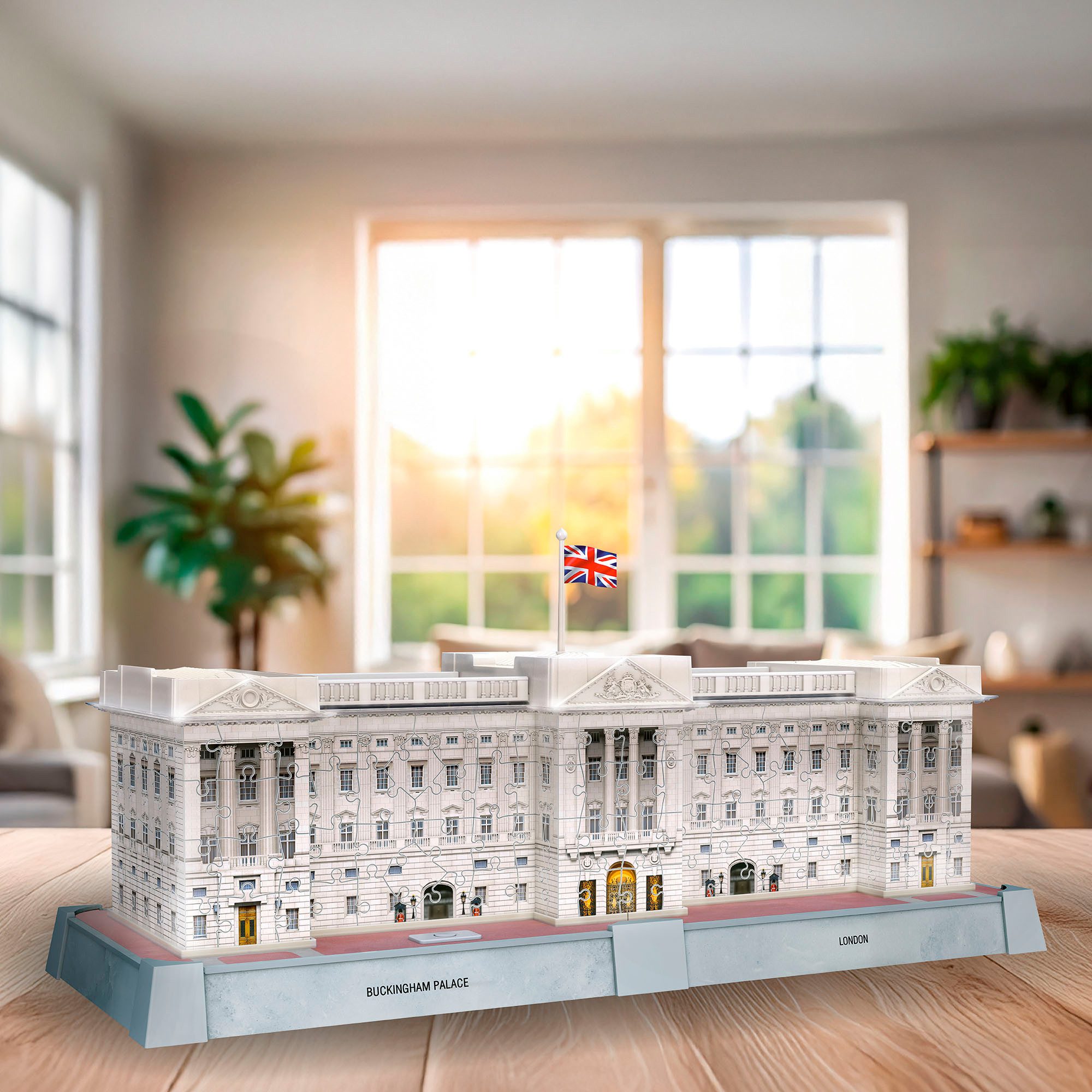 Ravensburger 3D-Puzzle Iconics: Buckingham Palace - mit Licht, 216 Puzzleteile, Made in Europe