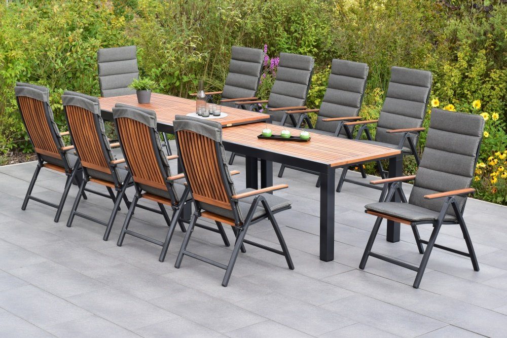 MERXX Garten-Essgruppe Athos, (Set 21tlg., 10 Sessel inkl. Auflagen, 1 Flex AZ-Tisch, Aluminium mit Akazienholz), bestehend aus 10 Sesseln inkl. Auflagen, 1 Flex AZ-Tisch