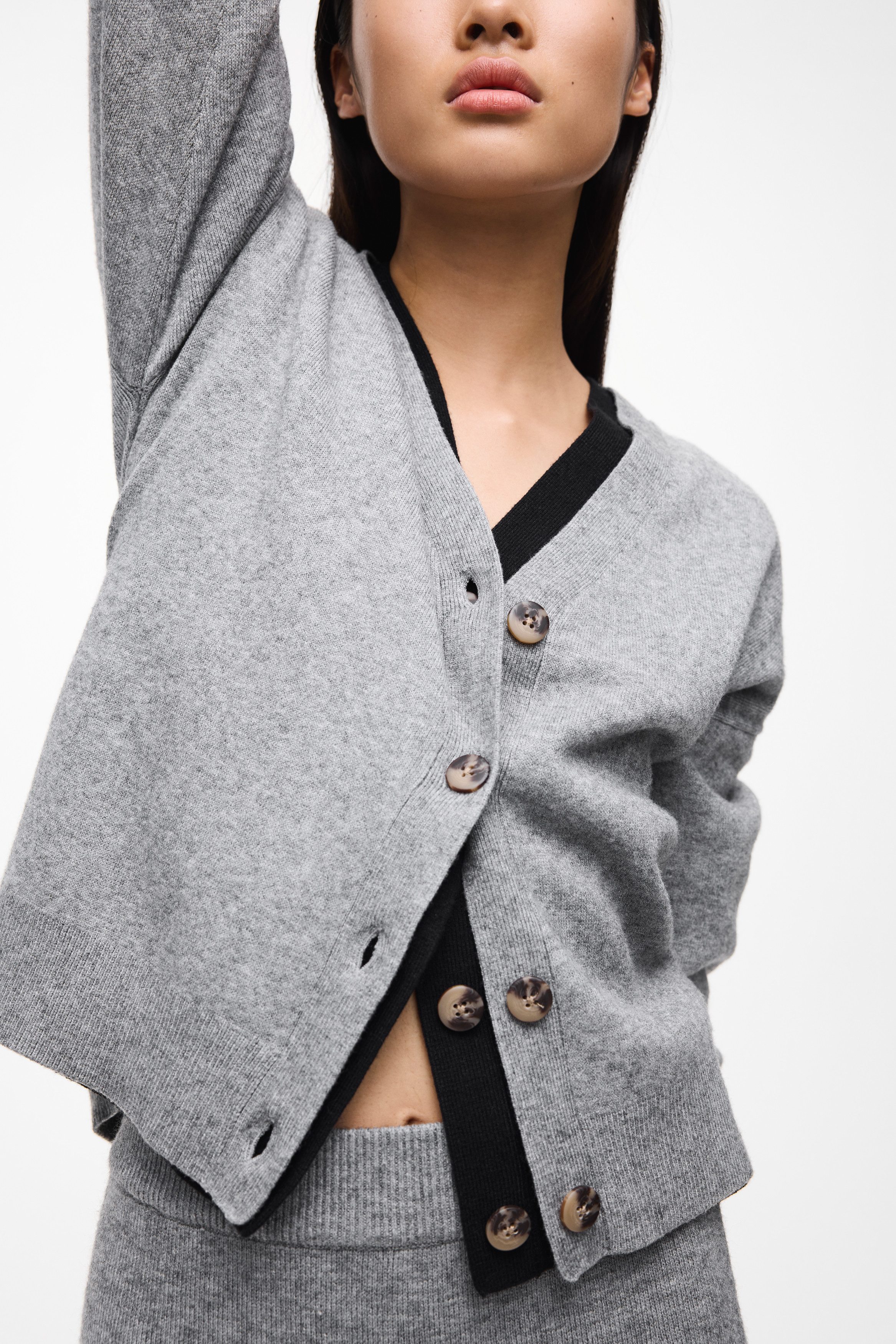 Vila Strickjacke VIRIL V-NECK KNIT CARDIGAN - NOOS Materialmix, regular fit