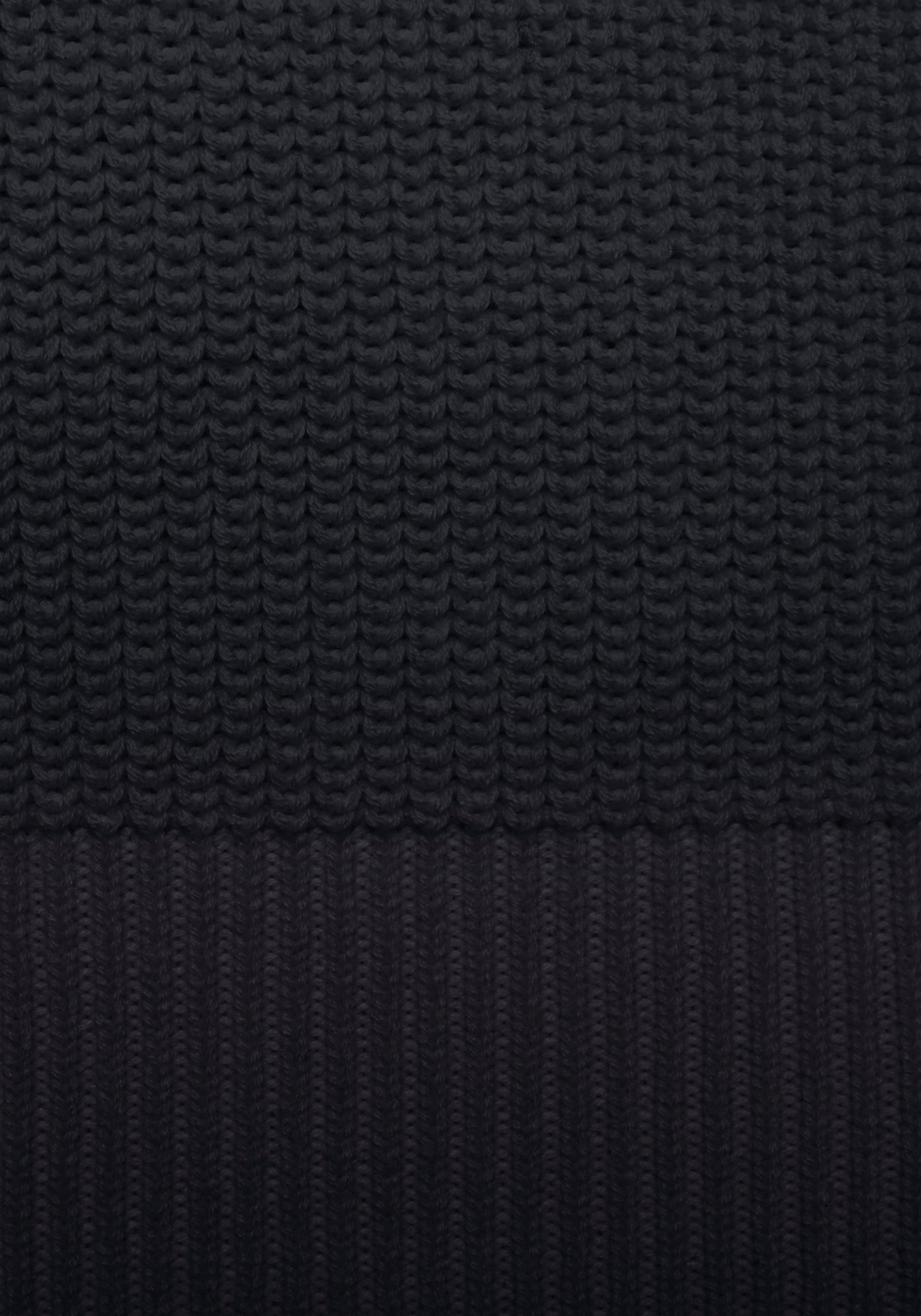 LASCANA Strickpullover mit Damenpullover, V-Ausschnitt, elegant schwarz Spitzenbesatz