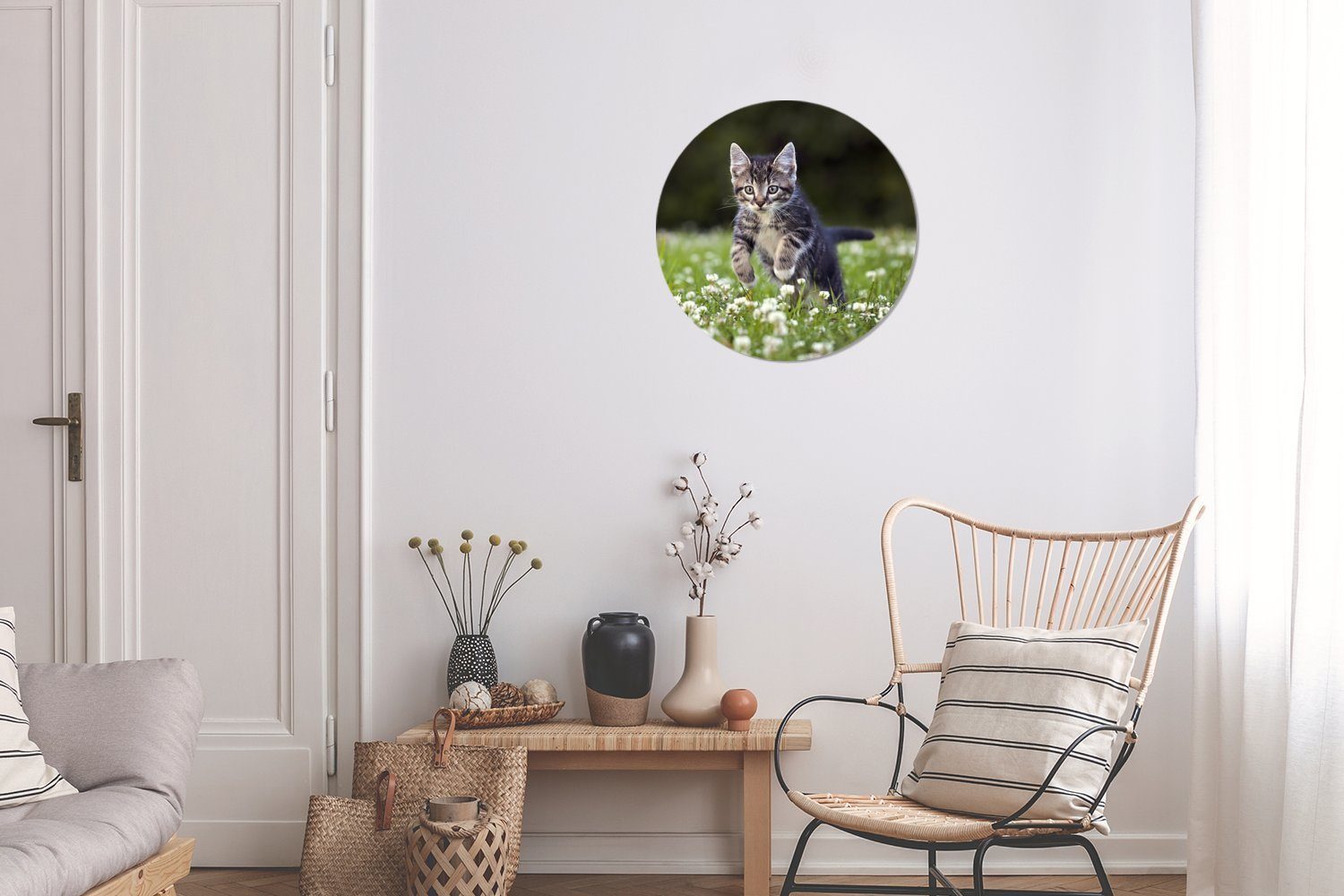 MuchoWow Gemälde Ein Kätzchen Kreis cm in Kleefeld, (1 Wohnzimmer, Wanddekoration Wandbild, einem Rundes St), 30x30 Forex