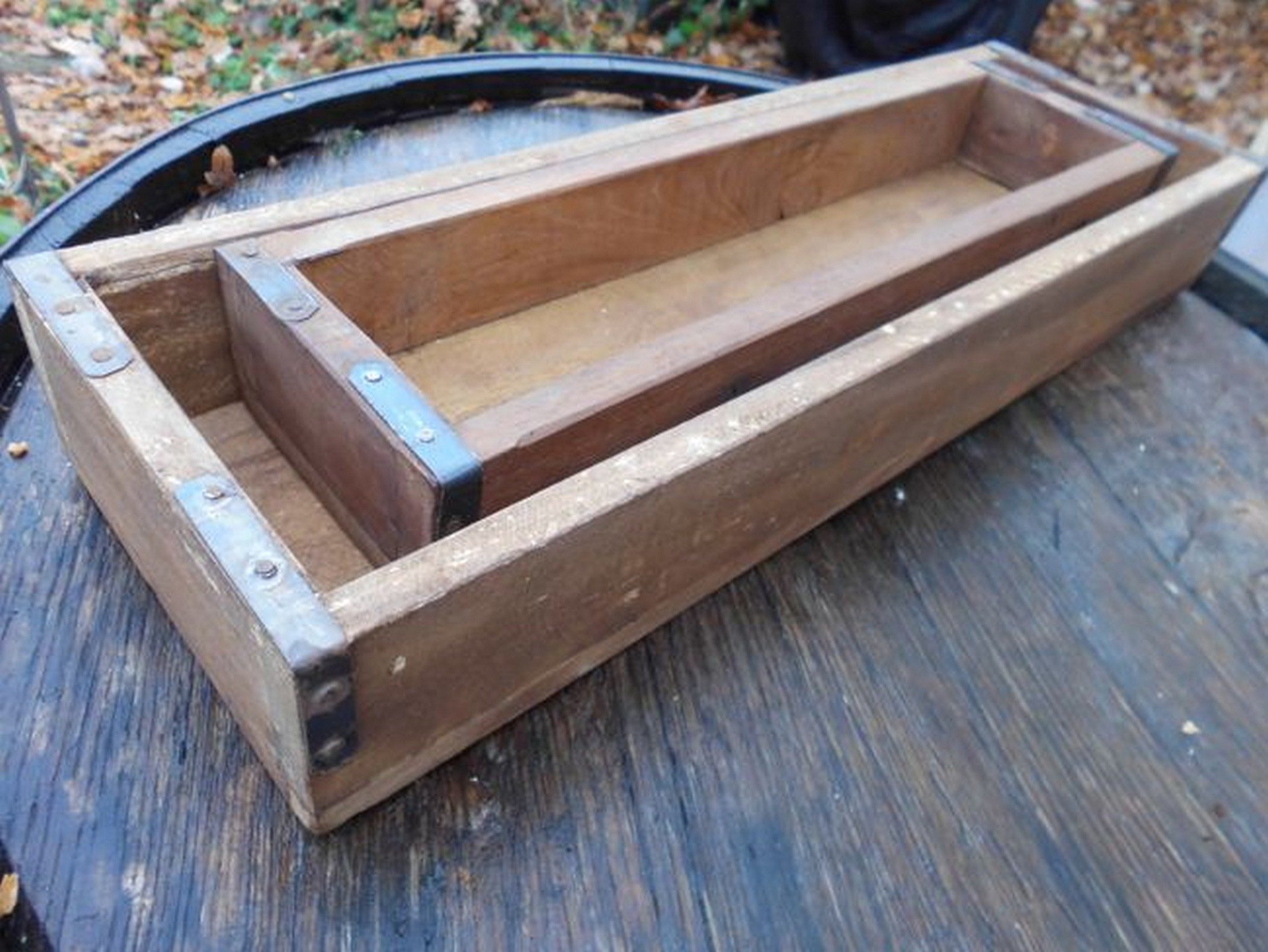 Deko-Impression Dekotablett Holzboxen Holzkisten Set 2 Stück. Massives Hartholz Eisenbeschläge (1 St)