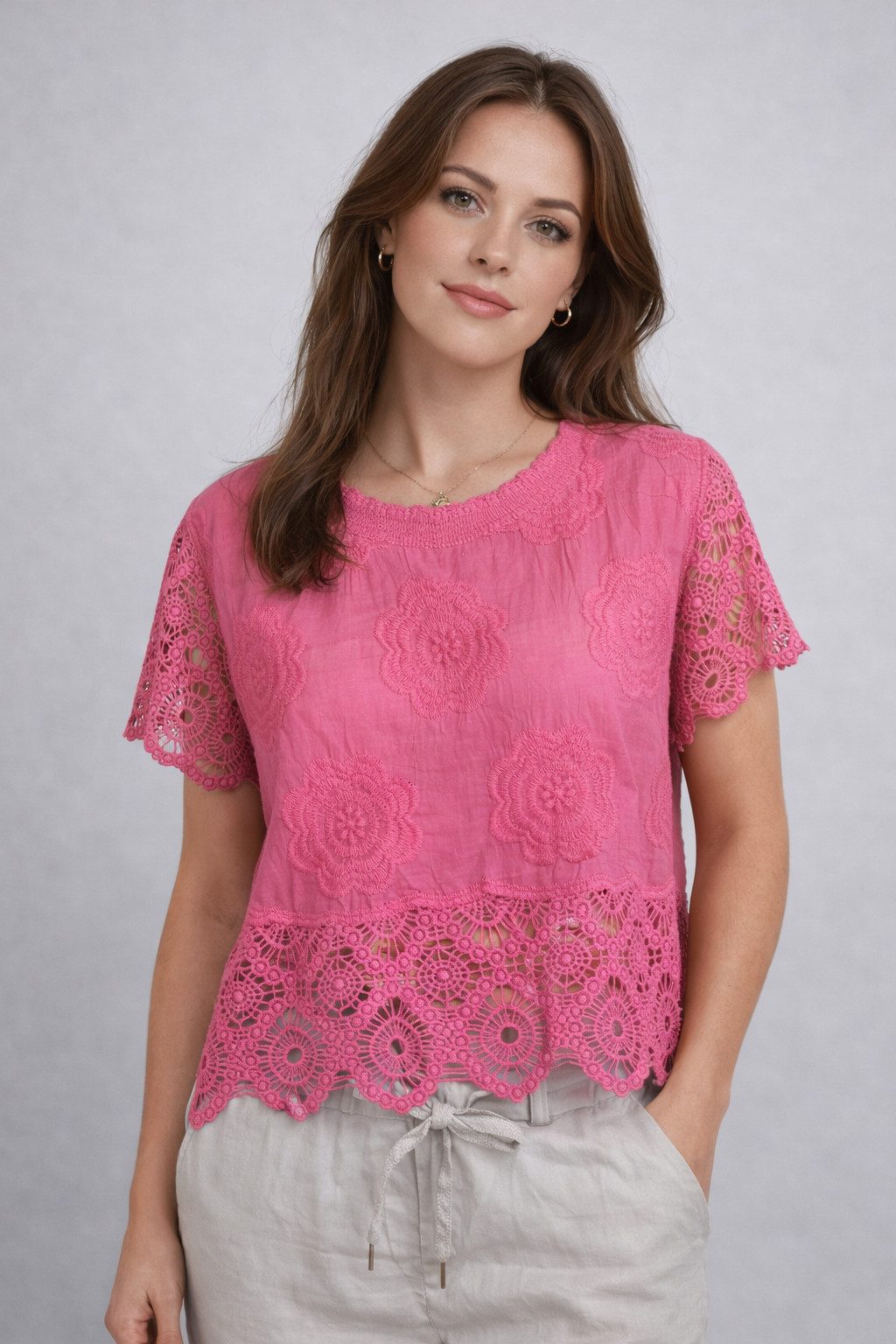 ITALY VIBES Spitzenbluse - Häkelbluse - Bluse pink - Shirtbluse - Kurzarm - ITALY VIBES ONE SIZE - passend für Größen XS - L
