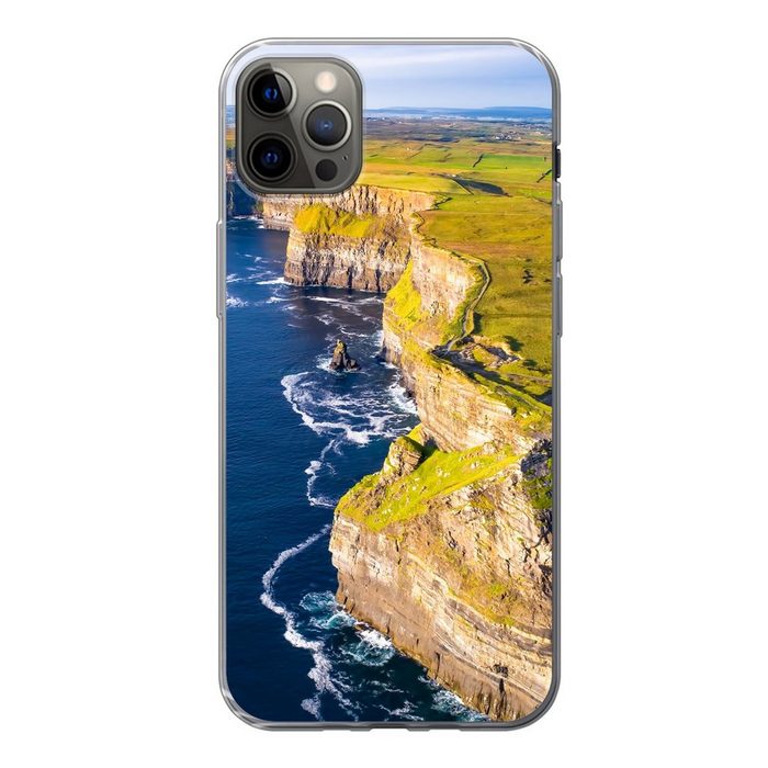 MuchoWow Handyhülle Die Cliffs of Moher an der Westküste Irlands Handyhülle Apple iPhone 12 Pro Max Smartphone-Bumper Print Handy