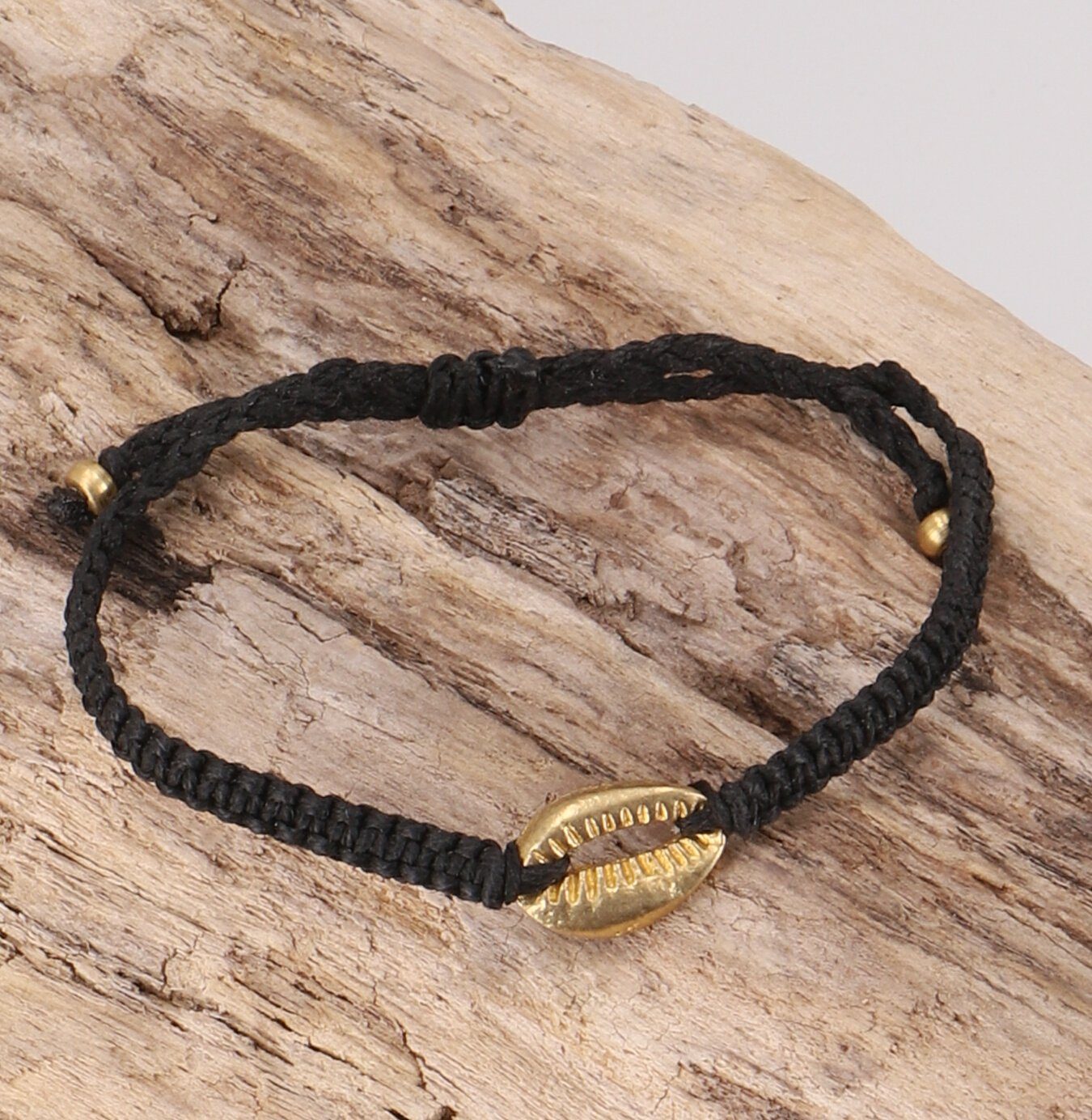 Guru-Shop Armreif Perlenarmband, Makramee Armband Kauri Muschel -.. günstig online kaufen