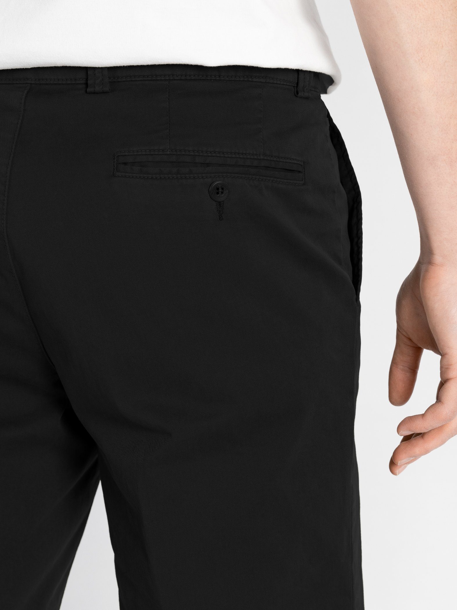 TwoMates Shorts Shorts mit elastischem Farbauswahl, Bund, Schwarz GOTS-zertifiziert