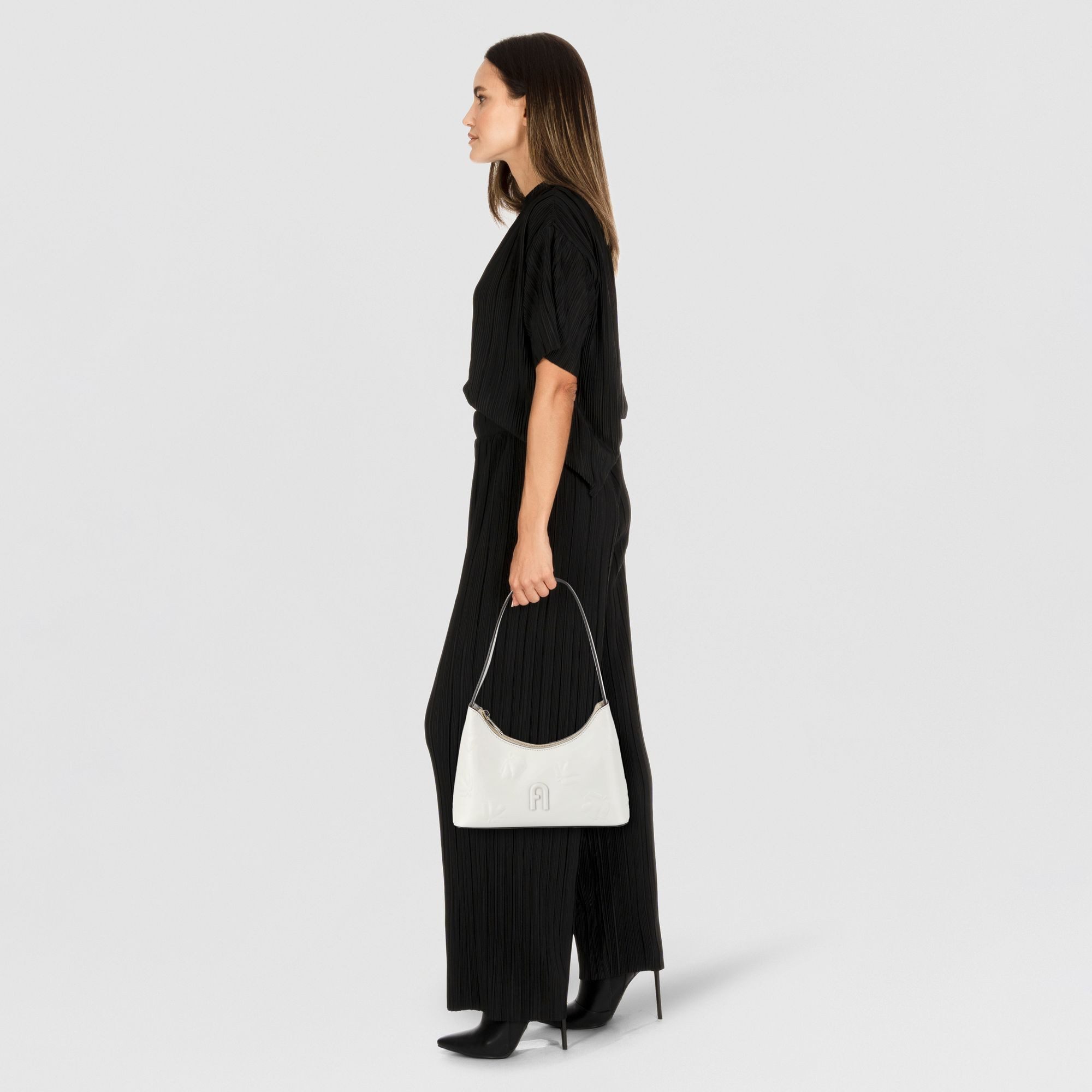 Furla Schultertasche Diamante, Leder günstig online kaufen