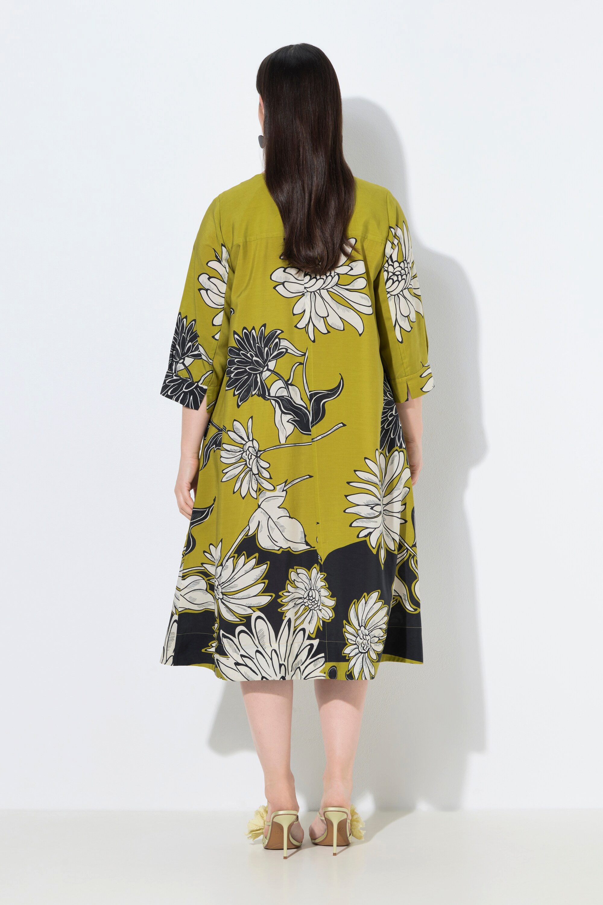 Ulla Popken Maxikleid Lyocell-Midikleid Blüten V-Ausschnitt 3/4-Arm