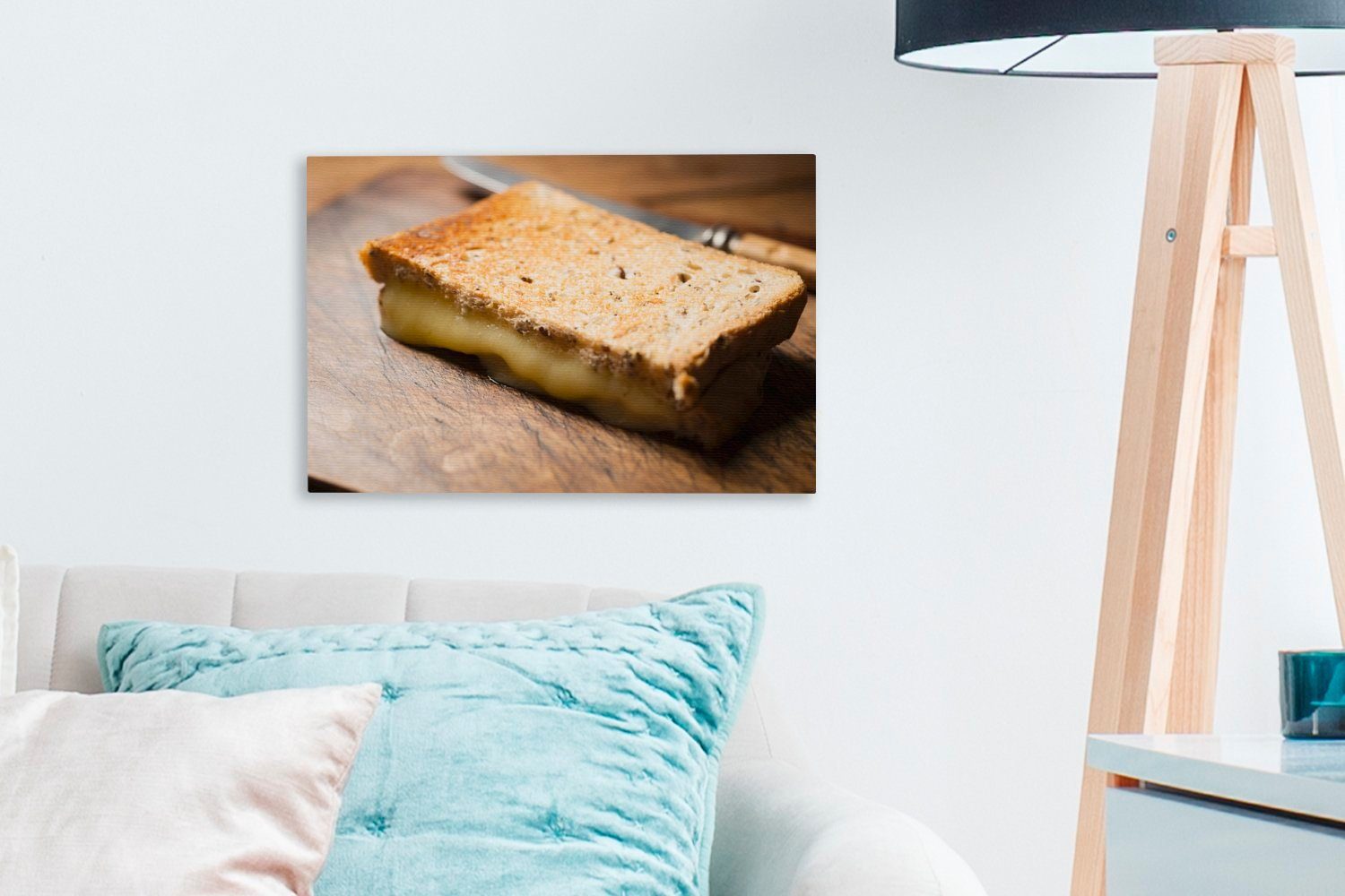 Wandbild 30x20 Leinwandbilder, Wanddeko, Aufhängefertig, auf Schneidebrett, geschmolzenem mit Käse Leinwandbild OneMillionCanvasses® St), Toast cm einem (1