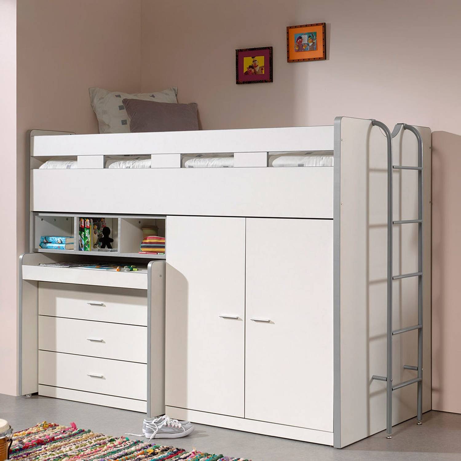 Hoch-Bett mit Schrank und Schreibtisch