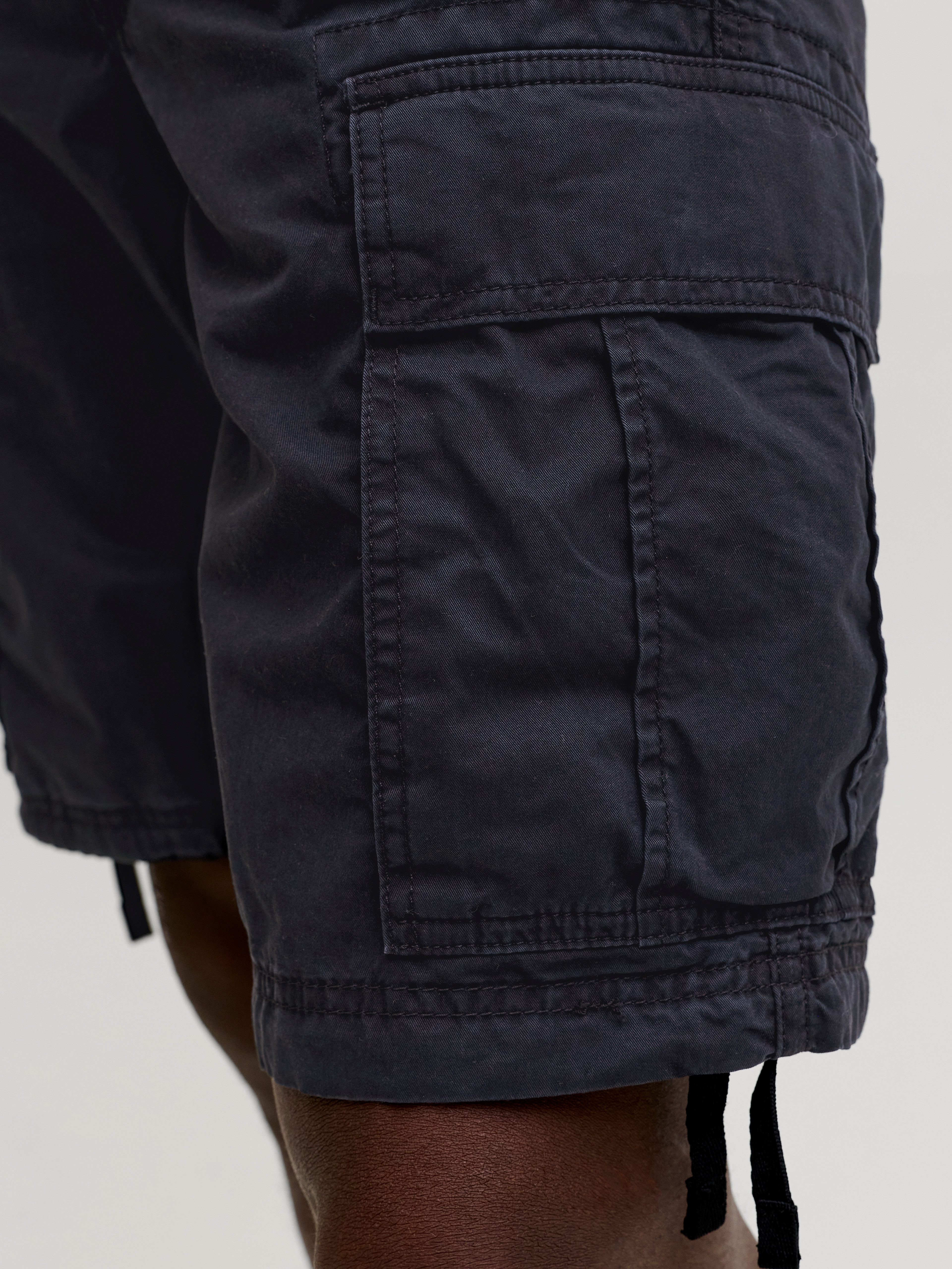Jack & Jones Cargohose JPSTCOLE FRANK CARGO SHORT MID SN mit Seitentaschen
