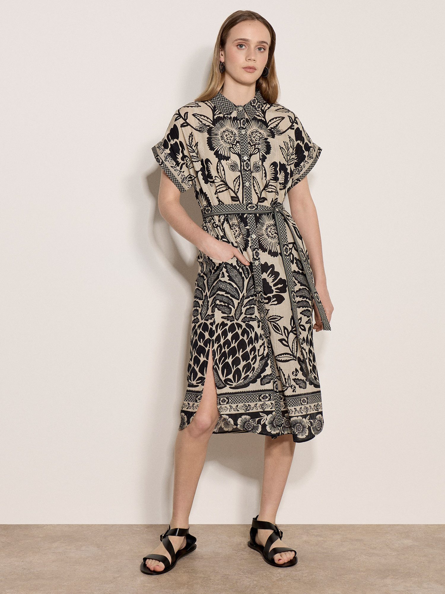 Apricot Midikleid Midi-Kleid mit Blumen- und Ananas-Print