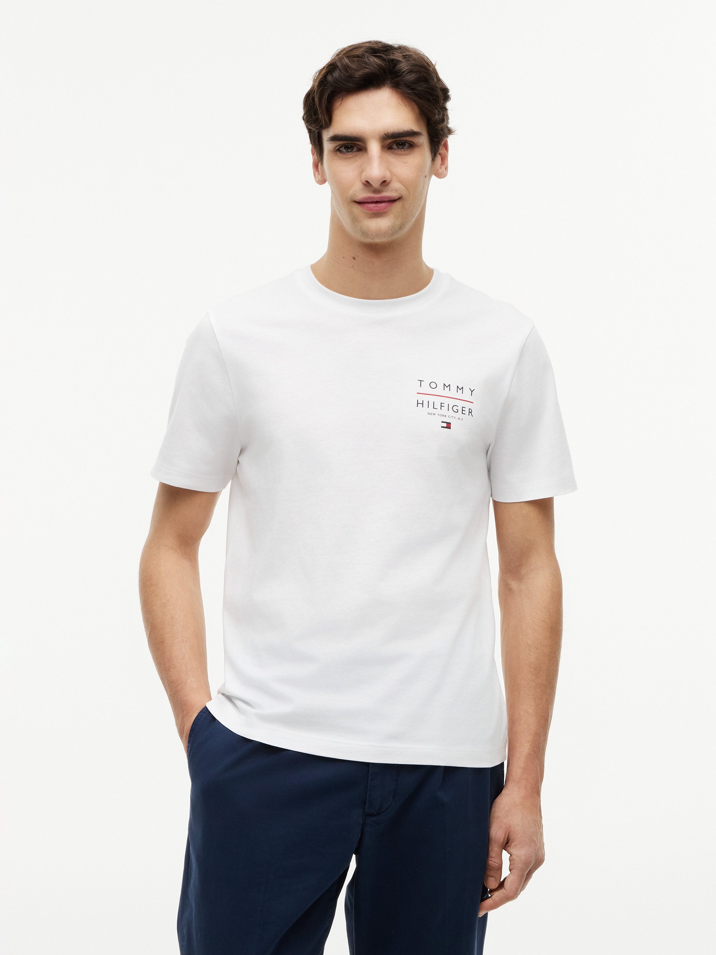 Tommy Hilfiger T-Shirt BRAND LOVE LEFT CHEST RWB TEE regular fit, Rundhals