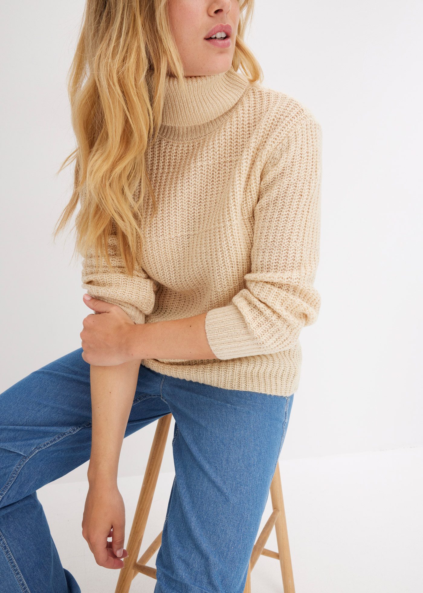 bonprix Rollkragenpullover in Rippstrick-Qualität, für kühle Tage, lässige Passform