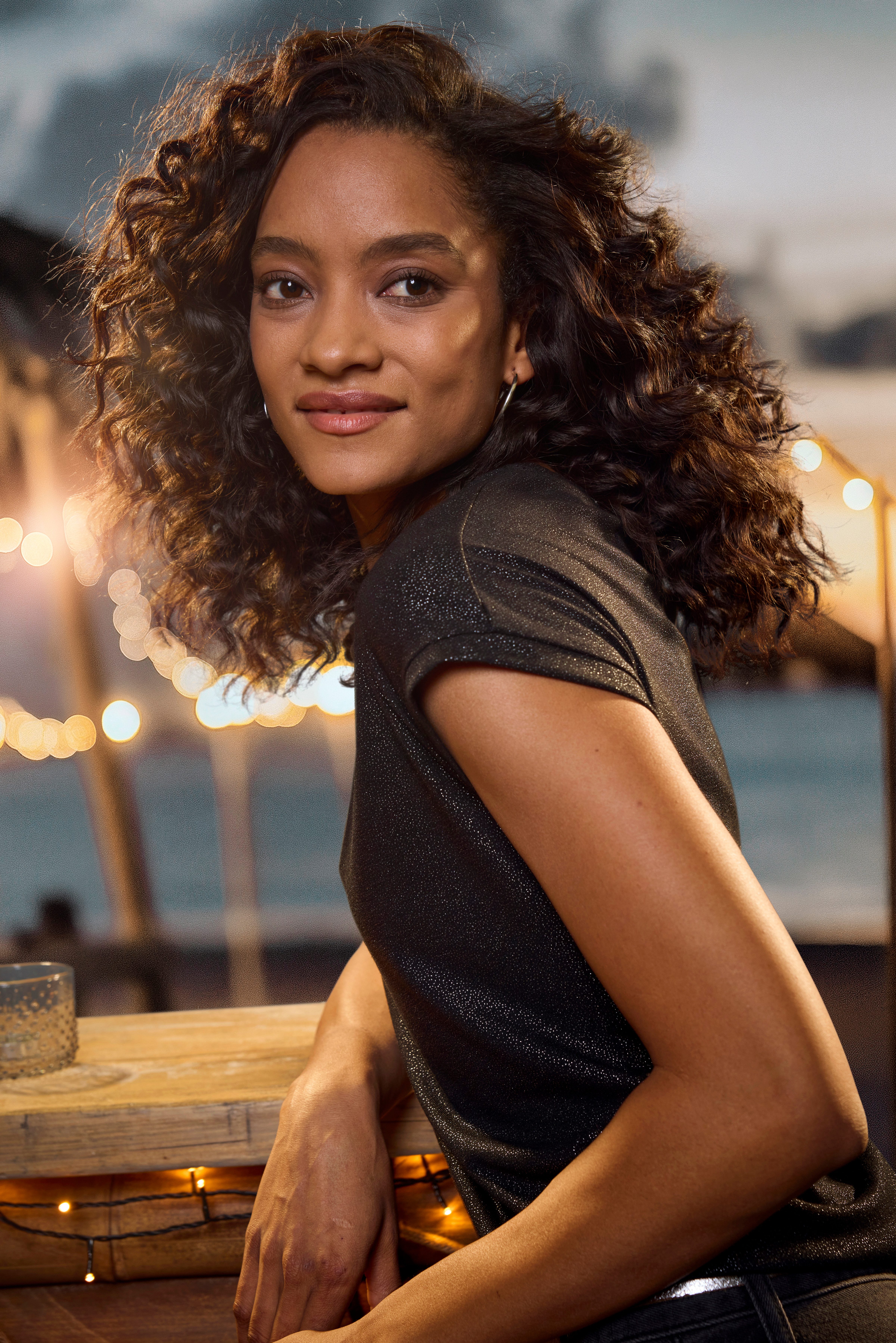 Vivance Rundhalsshirt mit dezentem Glitzerdruck aus weicher Viskose-Qualität