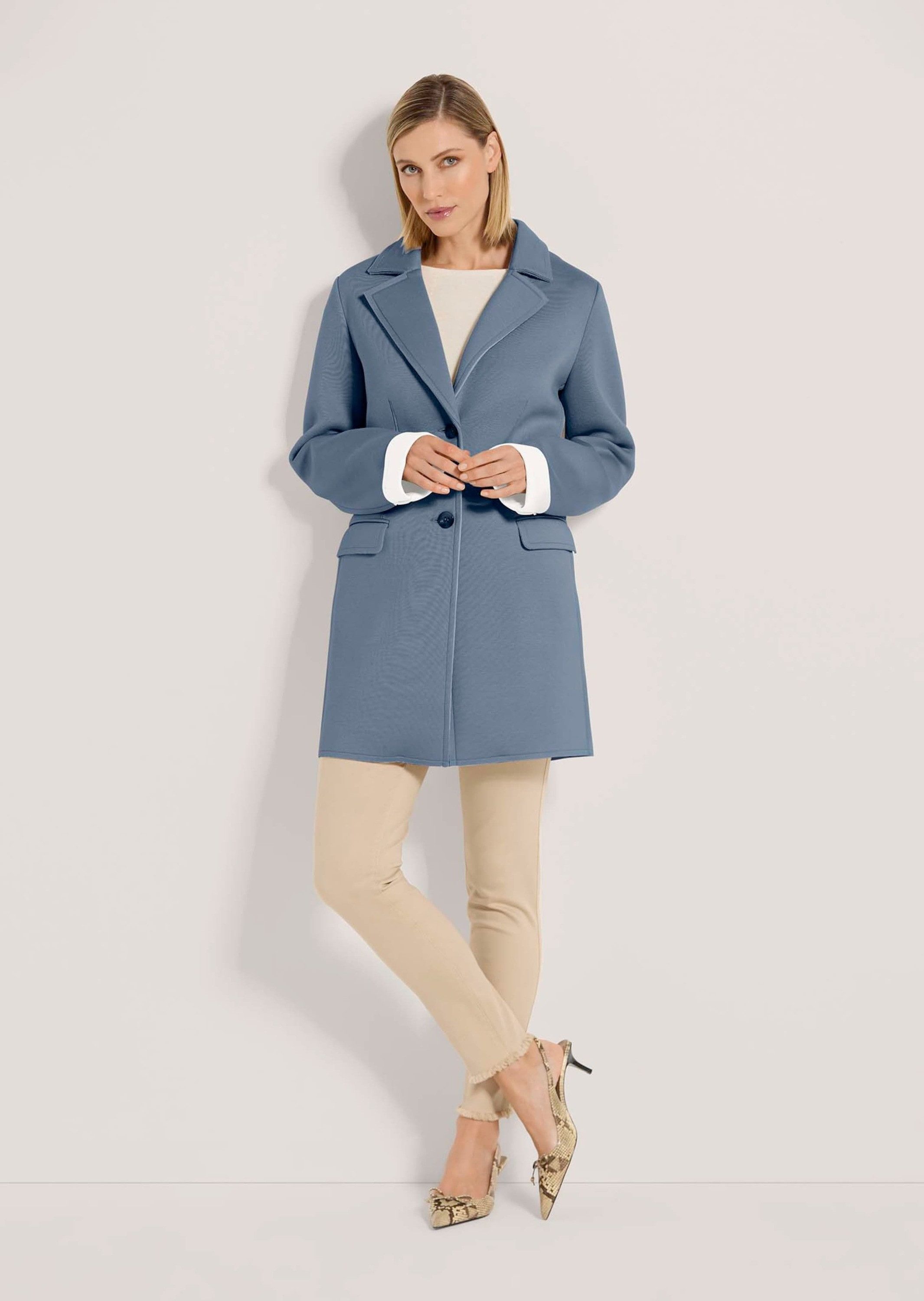 MADELEINE Outdoorjacke Modische Longjacke aus Baumwollmix Uni-Design mit Reverskragen und offener Kantenverarbeitung