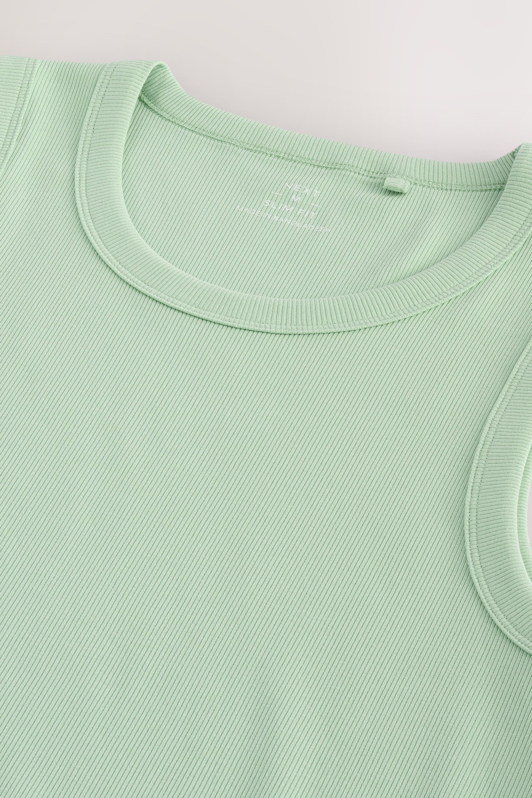 Next Trägertop Geripptes Slim Fit Trägertop (1-tlg) – Bild 4 von 5