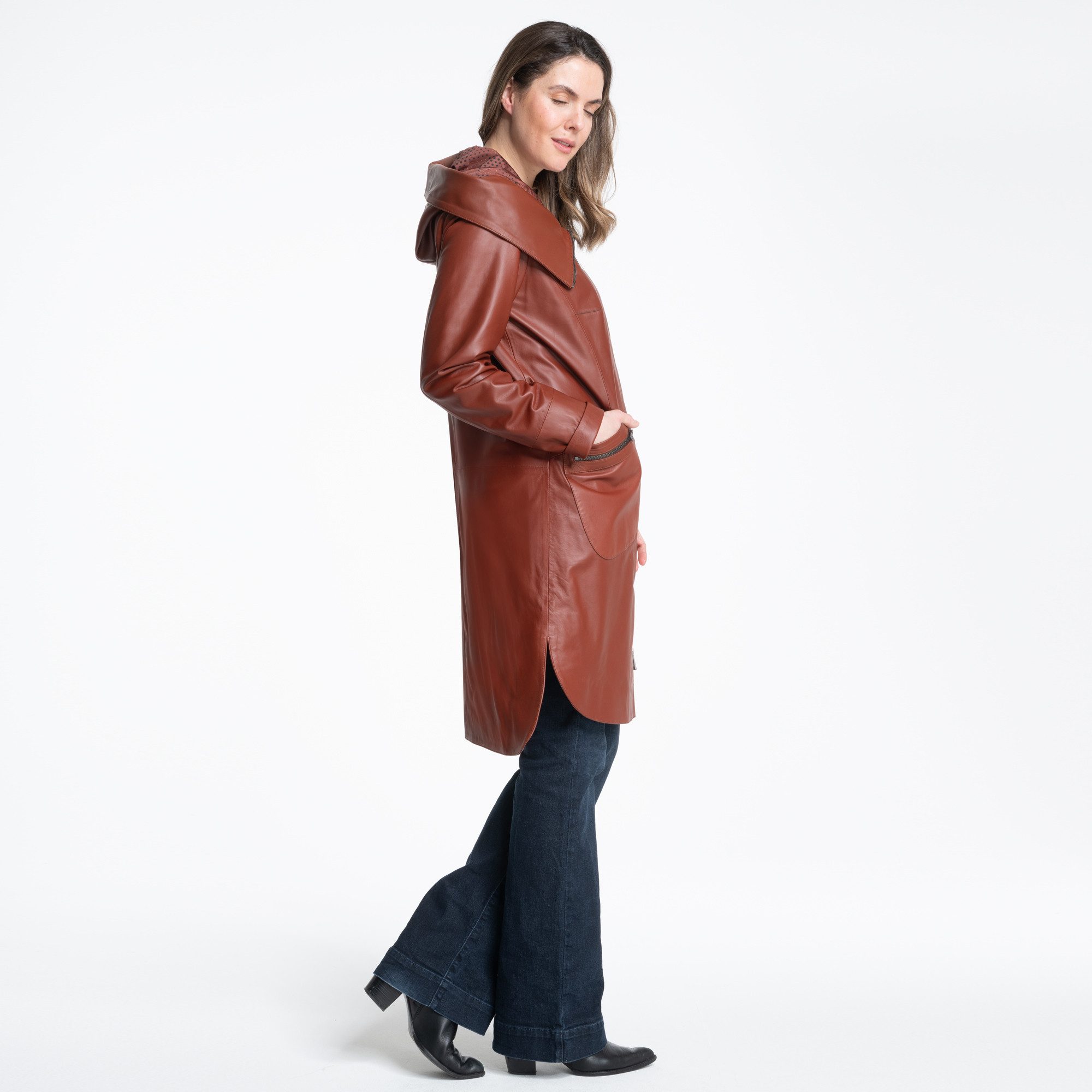 Mouflon Lederjacke Alina Echtleder-Mantel in moderner Long-Optik mit Kapuze.