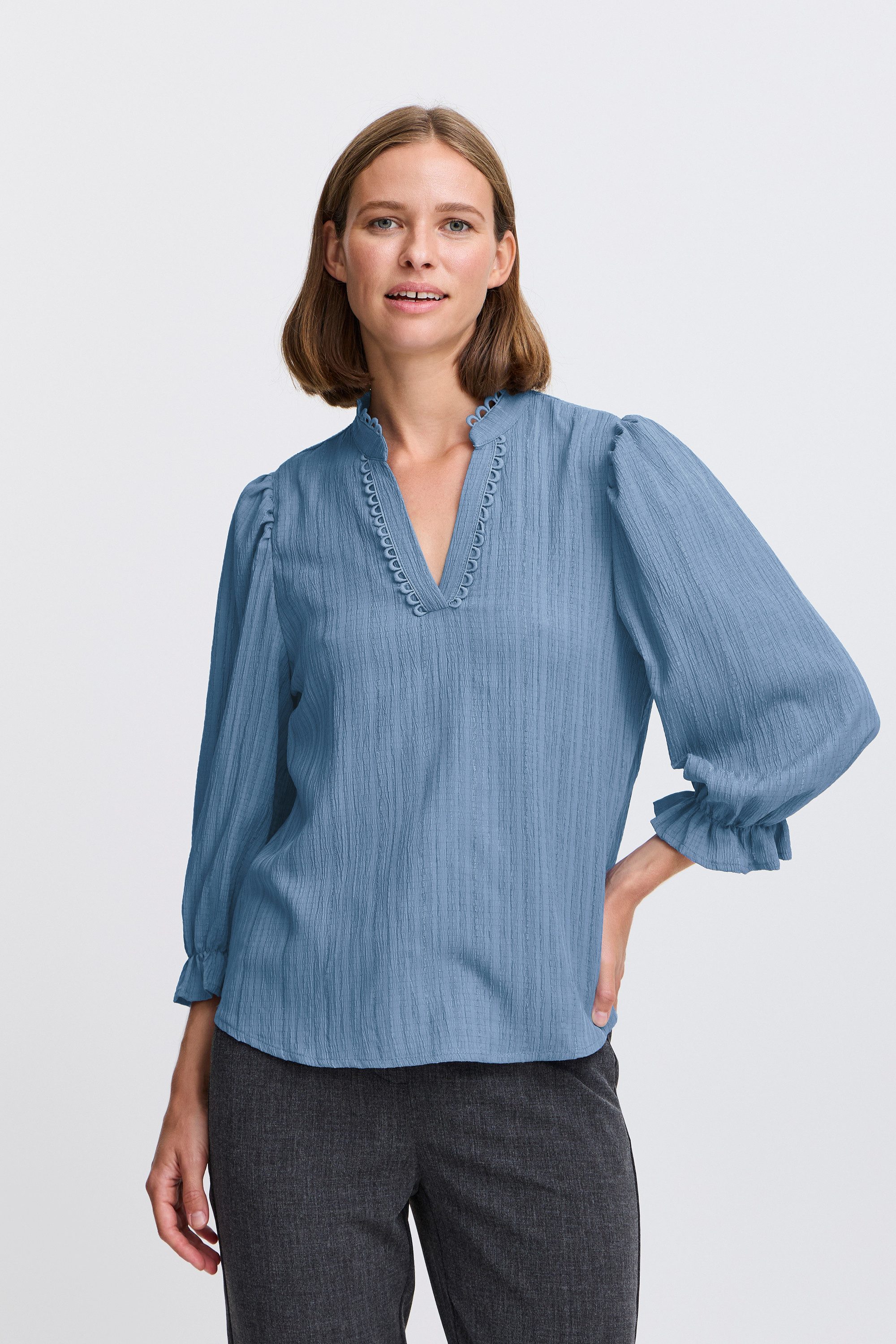 b.young Kurzarmbluse BYJULIANA SS BLOUSE - LIGHT WOVEN