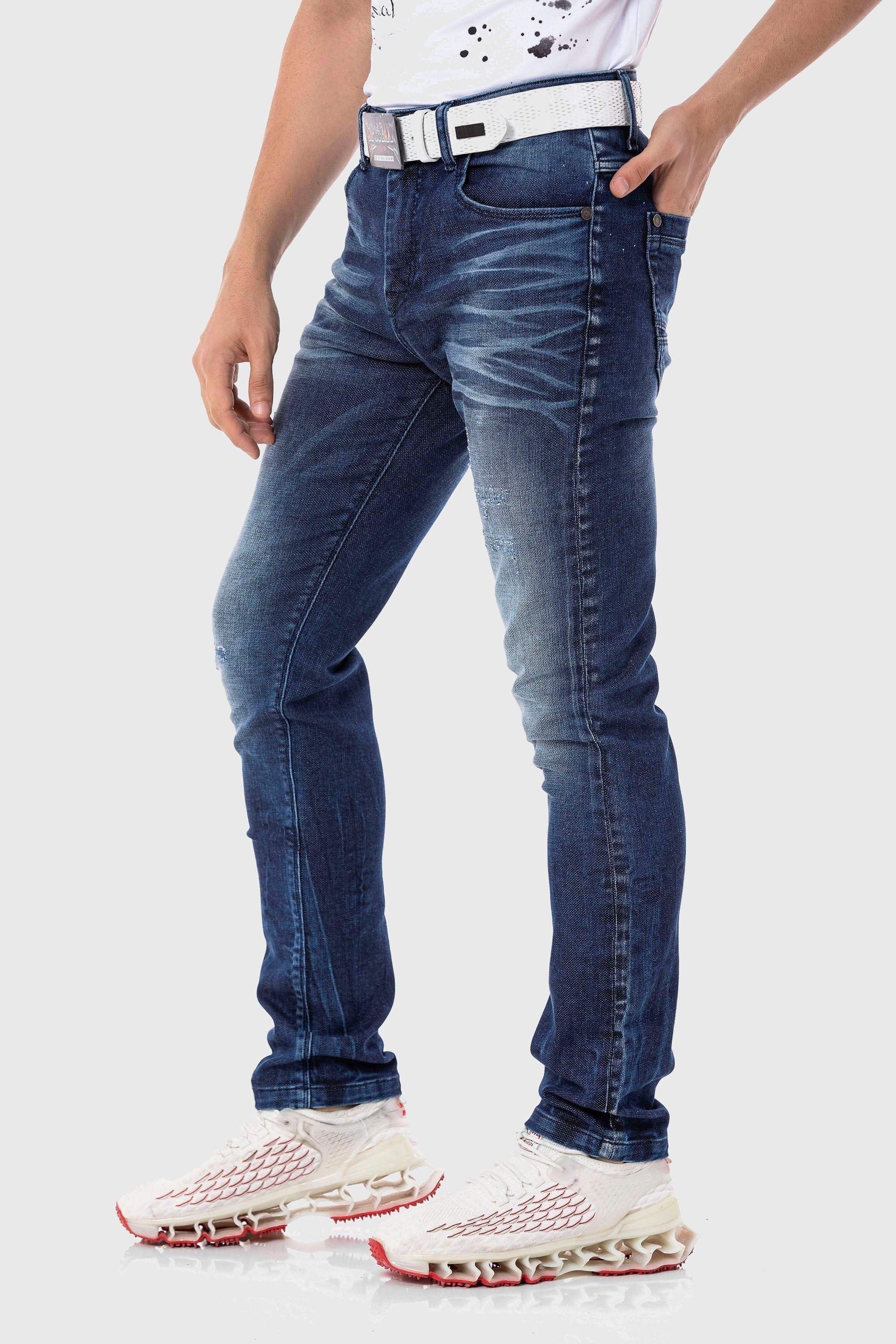 Cipo & Baxx 5-Pocket-Jeans Hose mit moderner Waschung