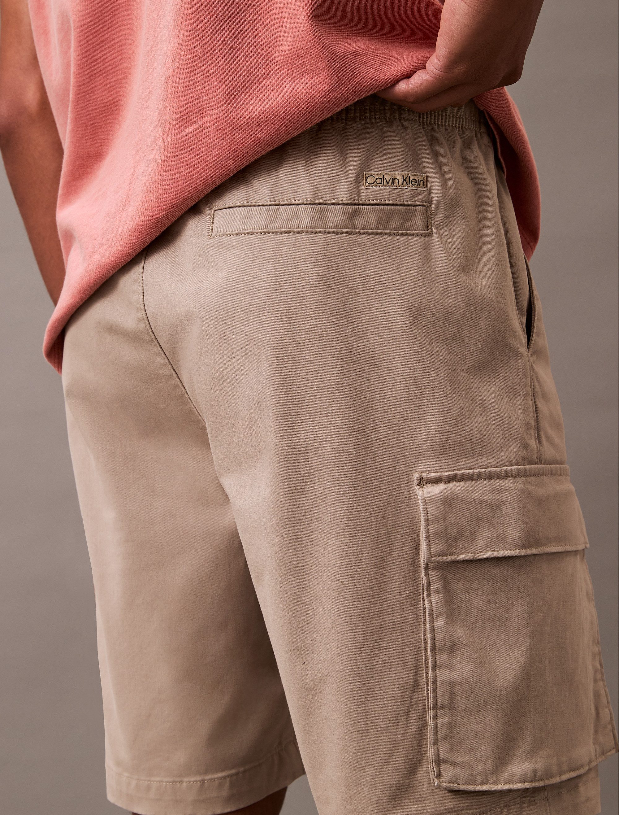 Calvin Klein Jeans Cargoshorts 9" COTTON PULL ON CARGO SHORT Mit Gürtelschl günstig online kaufen