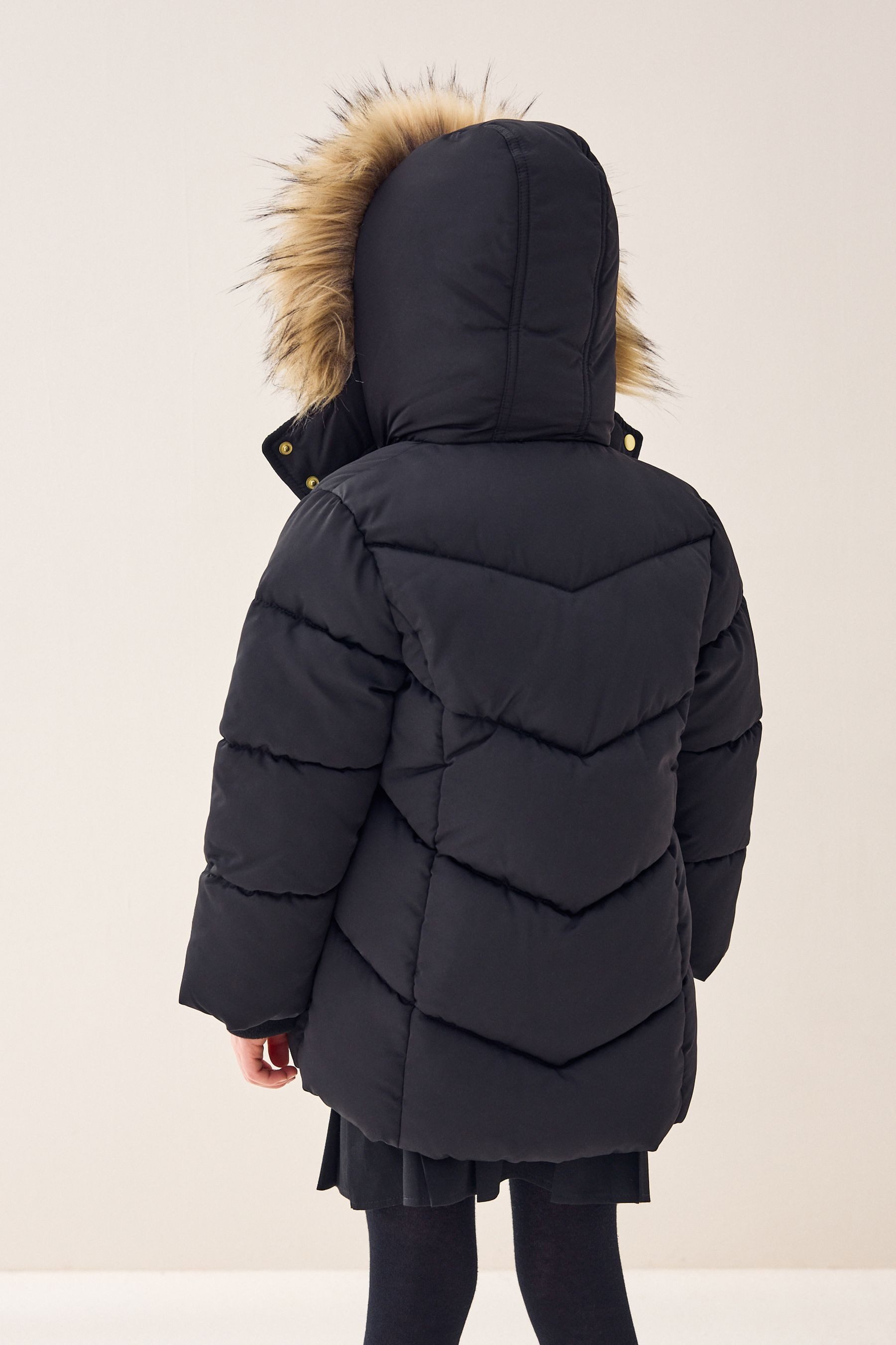 Next Steppjacke Wasserabweisende Steppjacke mit Kunstfellbesatz (1-St)