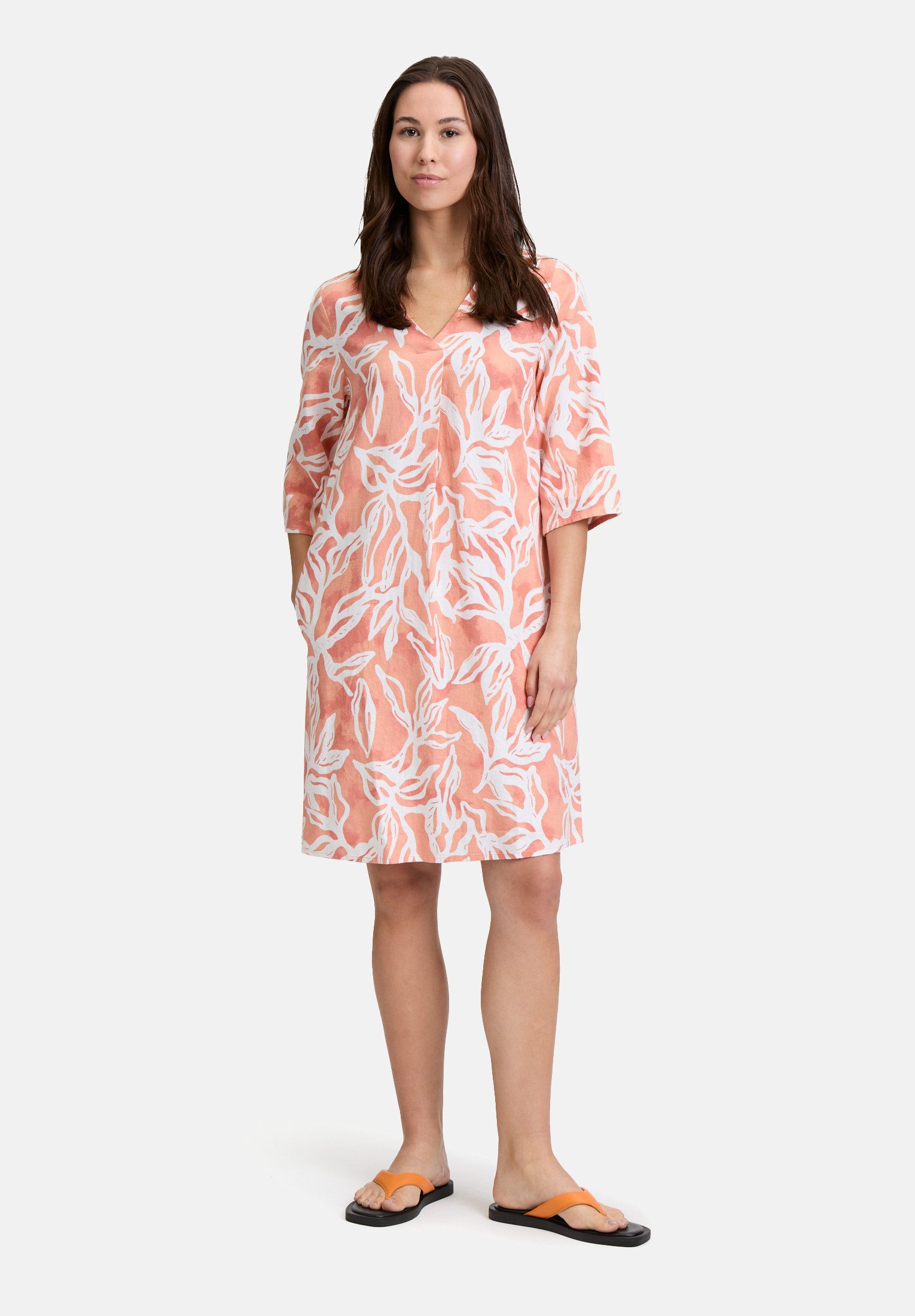 Cartoon Sommerkleid Damen mit Muster Material