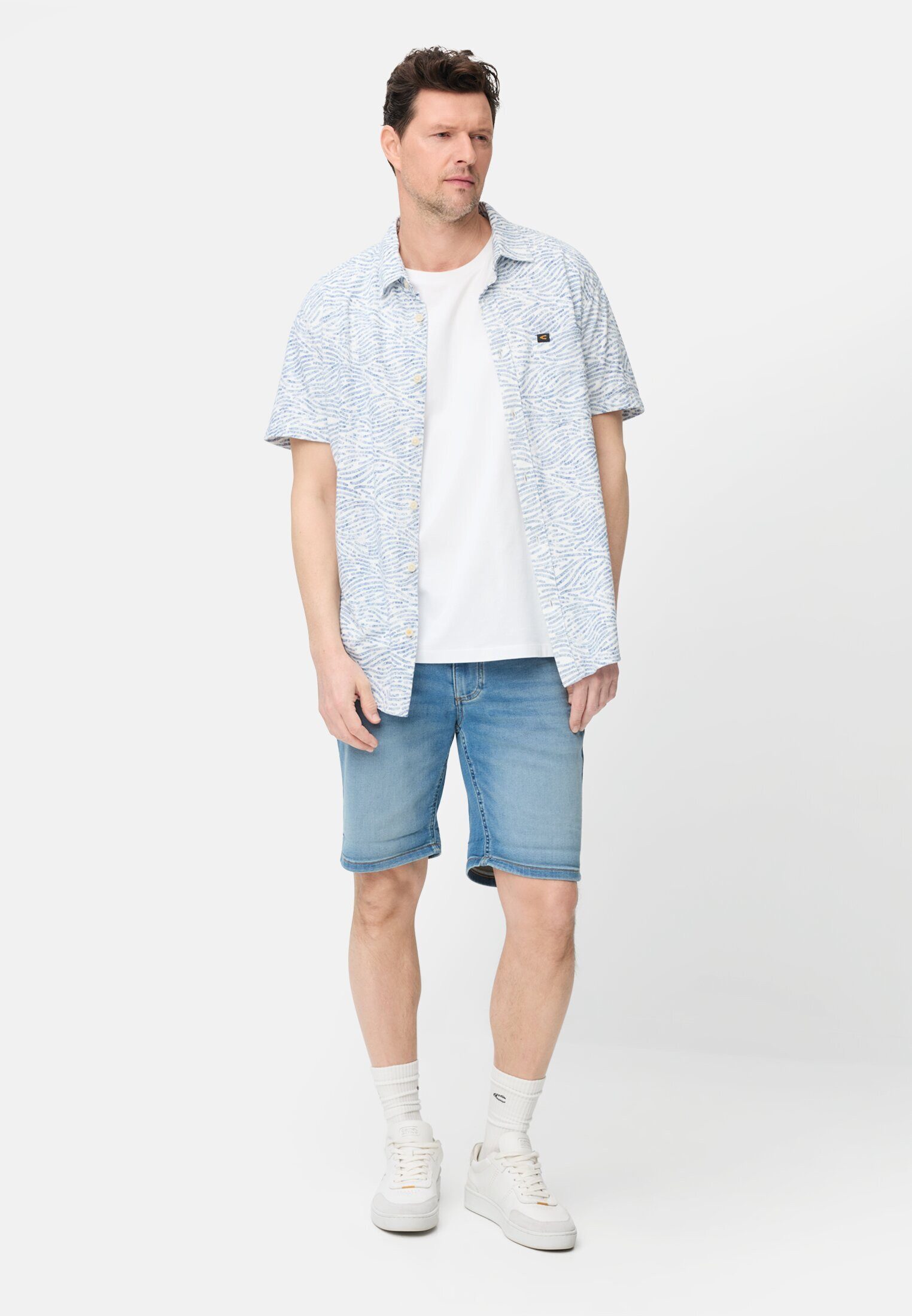camel active Kurzarmhemd mit Allover-Print Kurzarm Kentkragen