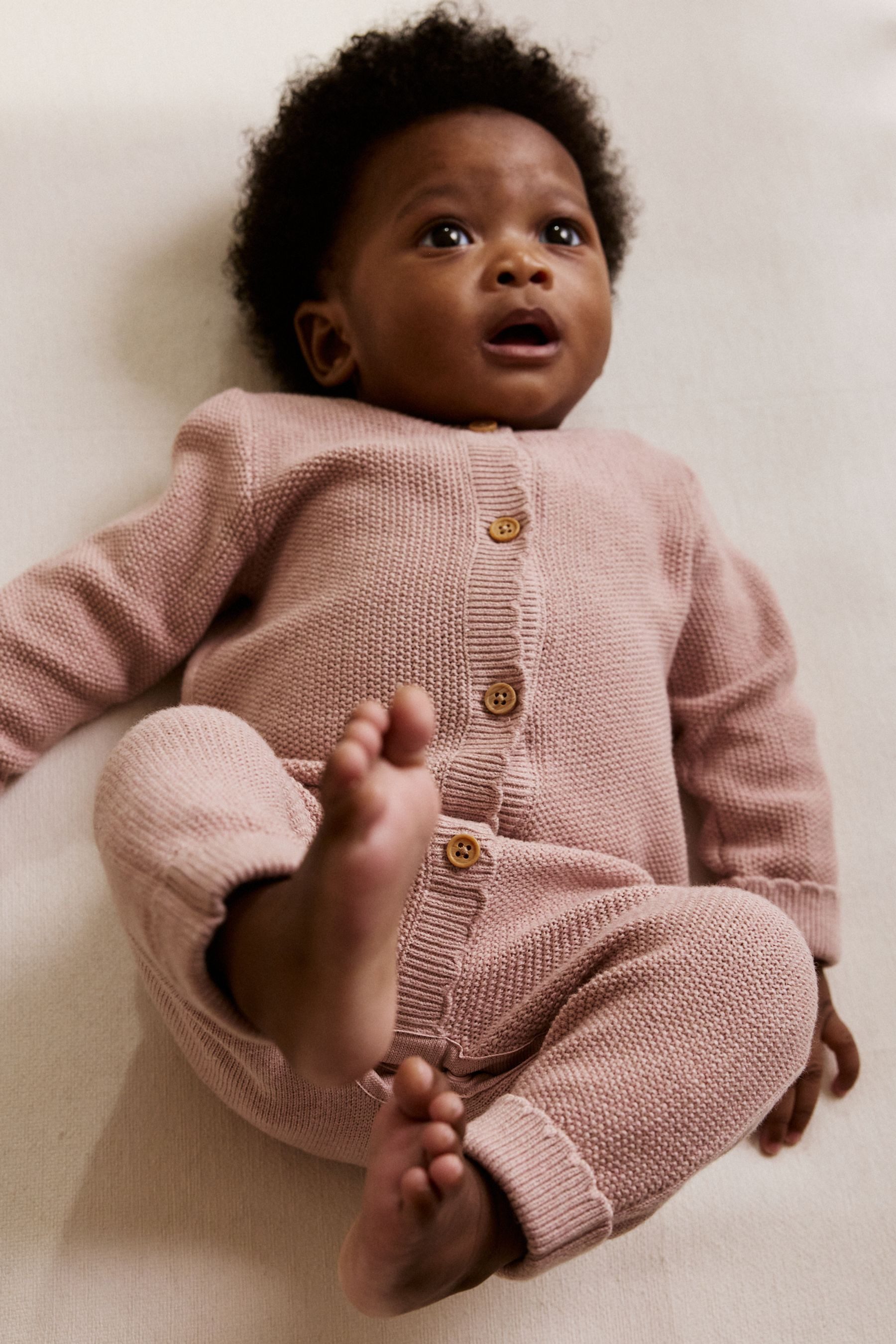 Next Overall Babystrampler aus Strick (1-tlg)