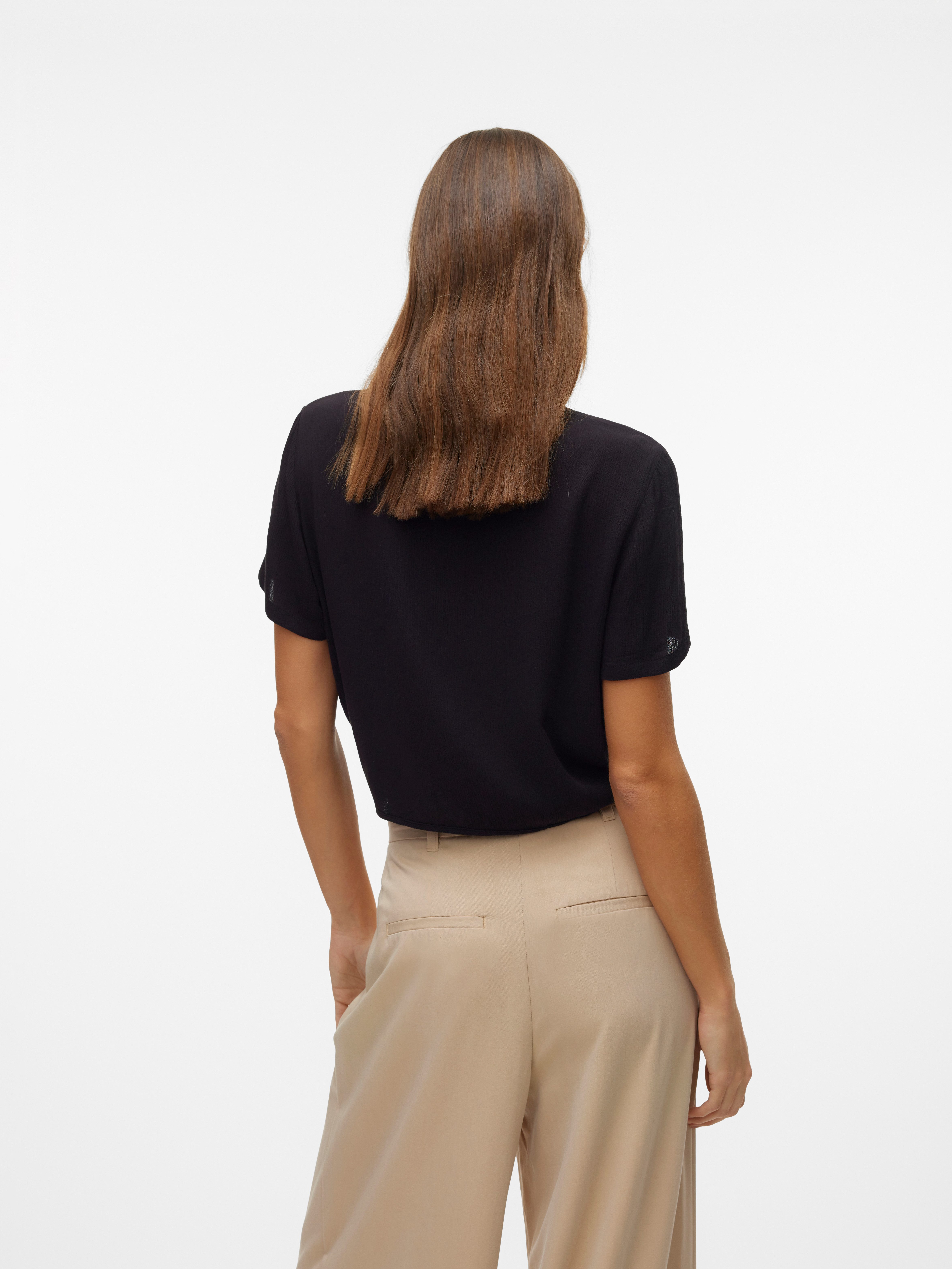 Vero Moda Kurzarmbluse VMMENNY TIE SS SHIRT WVN GA Viskose, relaxed fit