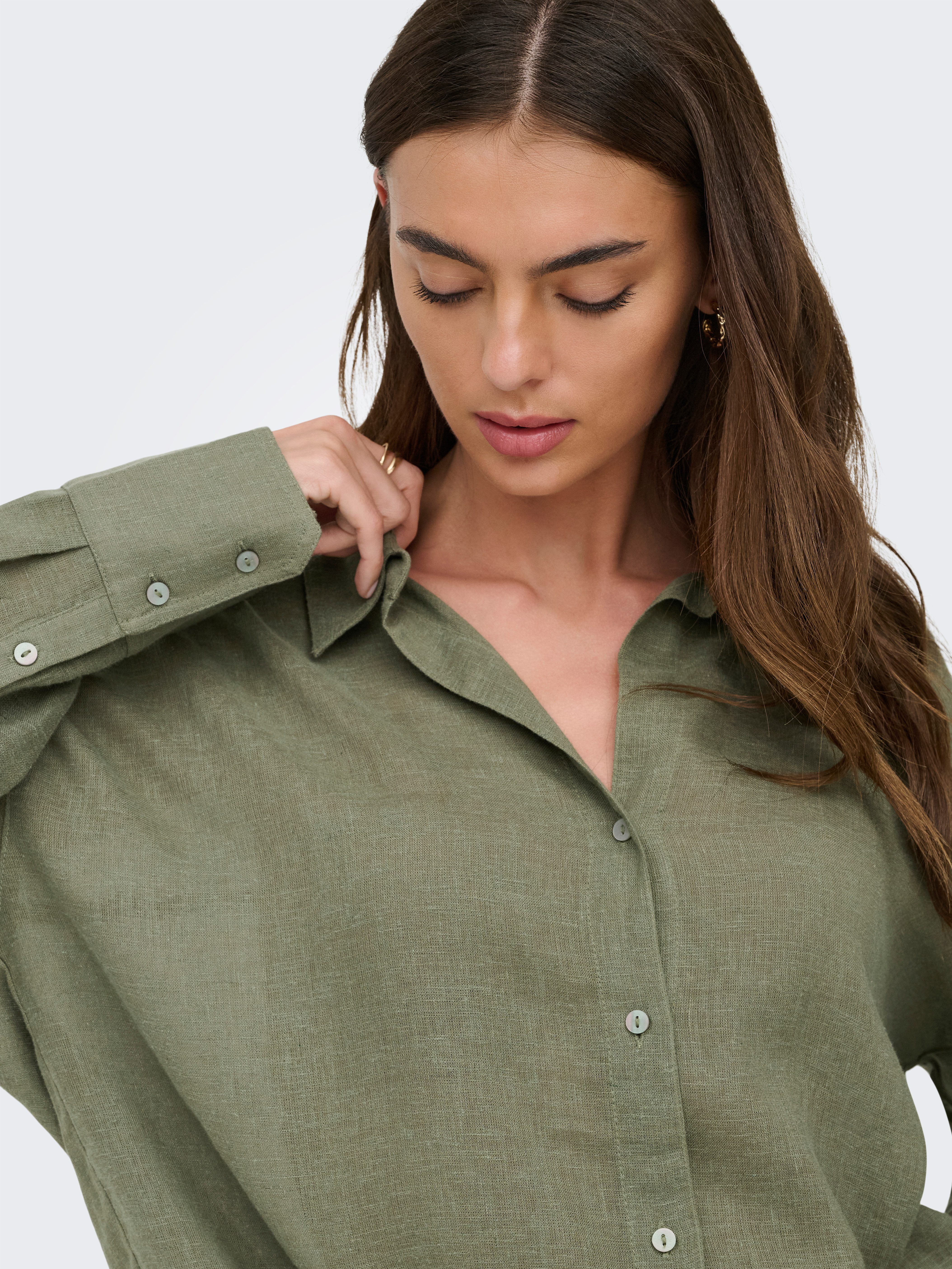 ONLY Hemdbluse ONLBRUXELLES V- LS LIN BL SHIRT PNT NOOS mit Leinen – Bild 3 von 5