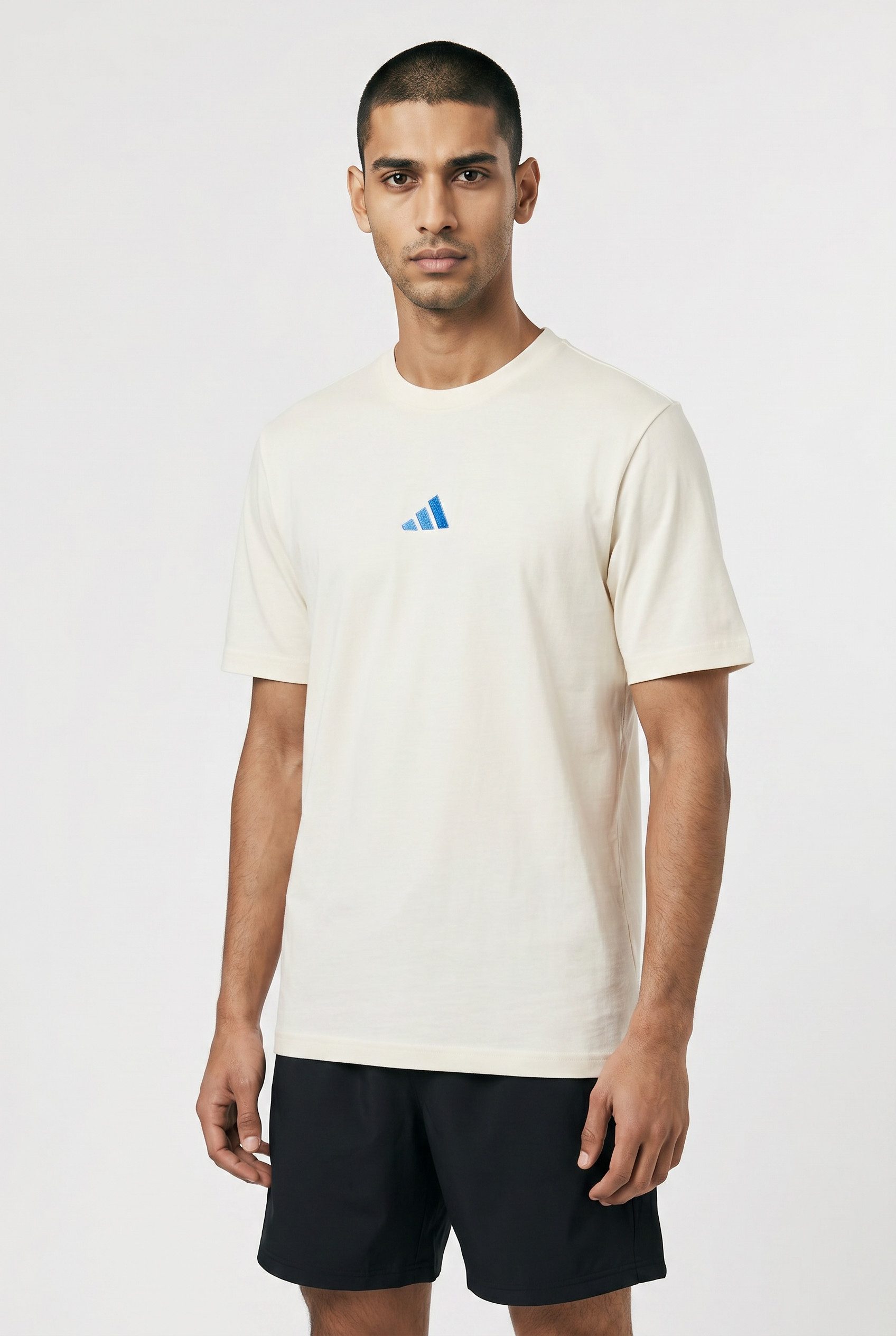 adidas Sportswear T-Shirt ESSENTIALS SMALL LOGO SINGLE JERSEY sportliches Kurzarmshirt, mit Rundhalsausschnitt