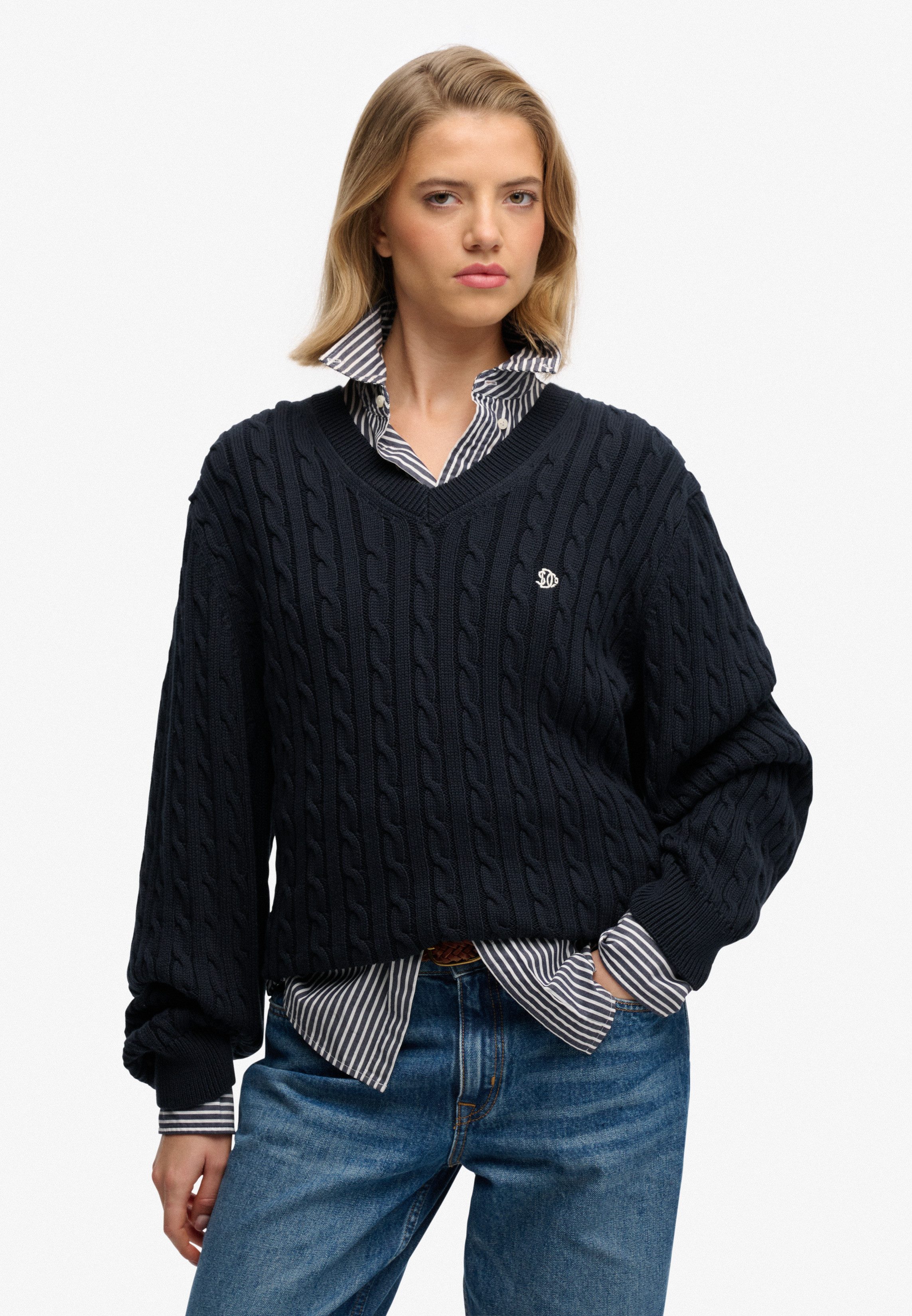 Superdry V-Ausschnitt-Pullover OVERSIZED CABLE V NECK JUMPER Baumwolle, oversized Fit
