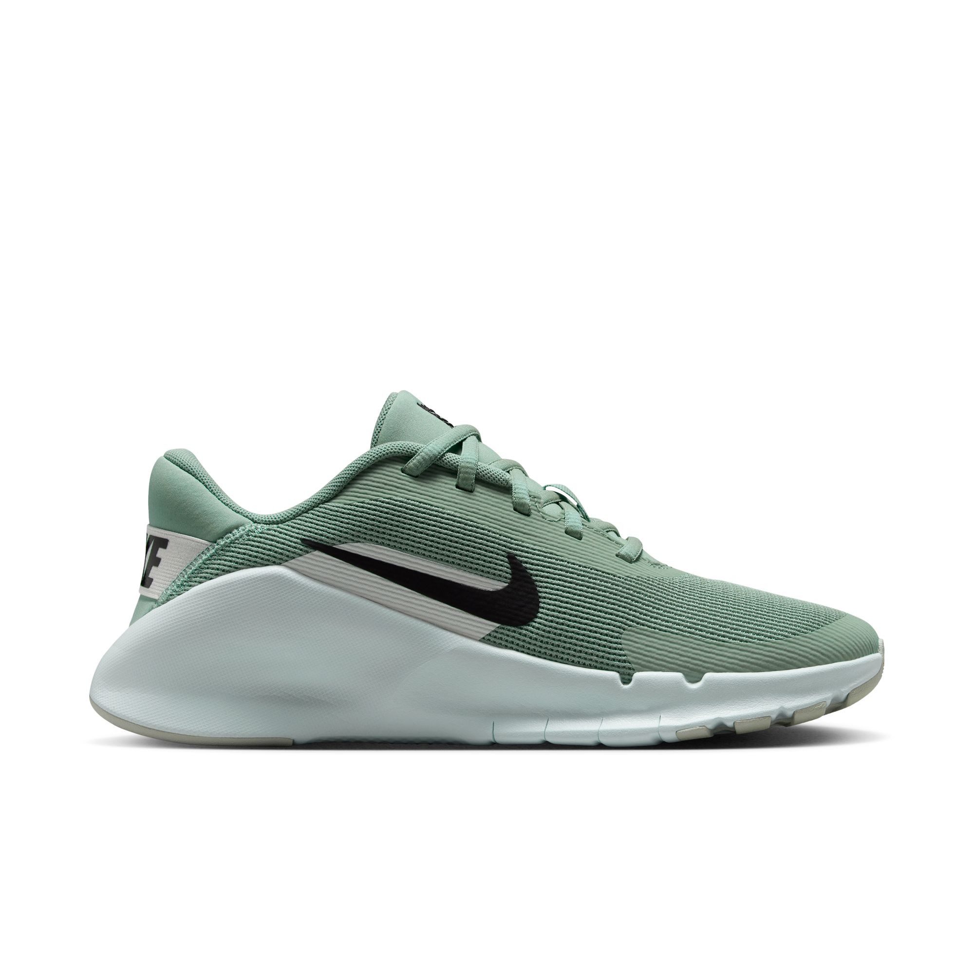 Nike Flex Train Trainingsschuh ideal für Gym und Fitnessstudio