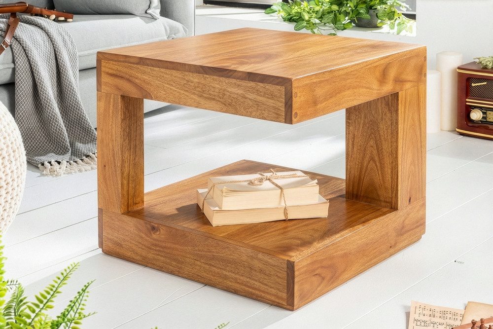 riess-ambiente Couchtisch GIANT 45cm natur - Mangoholz, Massiv, mit Ablagefach, honey finish, Eckiger Beistelltisch - ideal für Wohnzimmer, Schlafzimmer oder Lofts