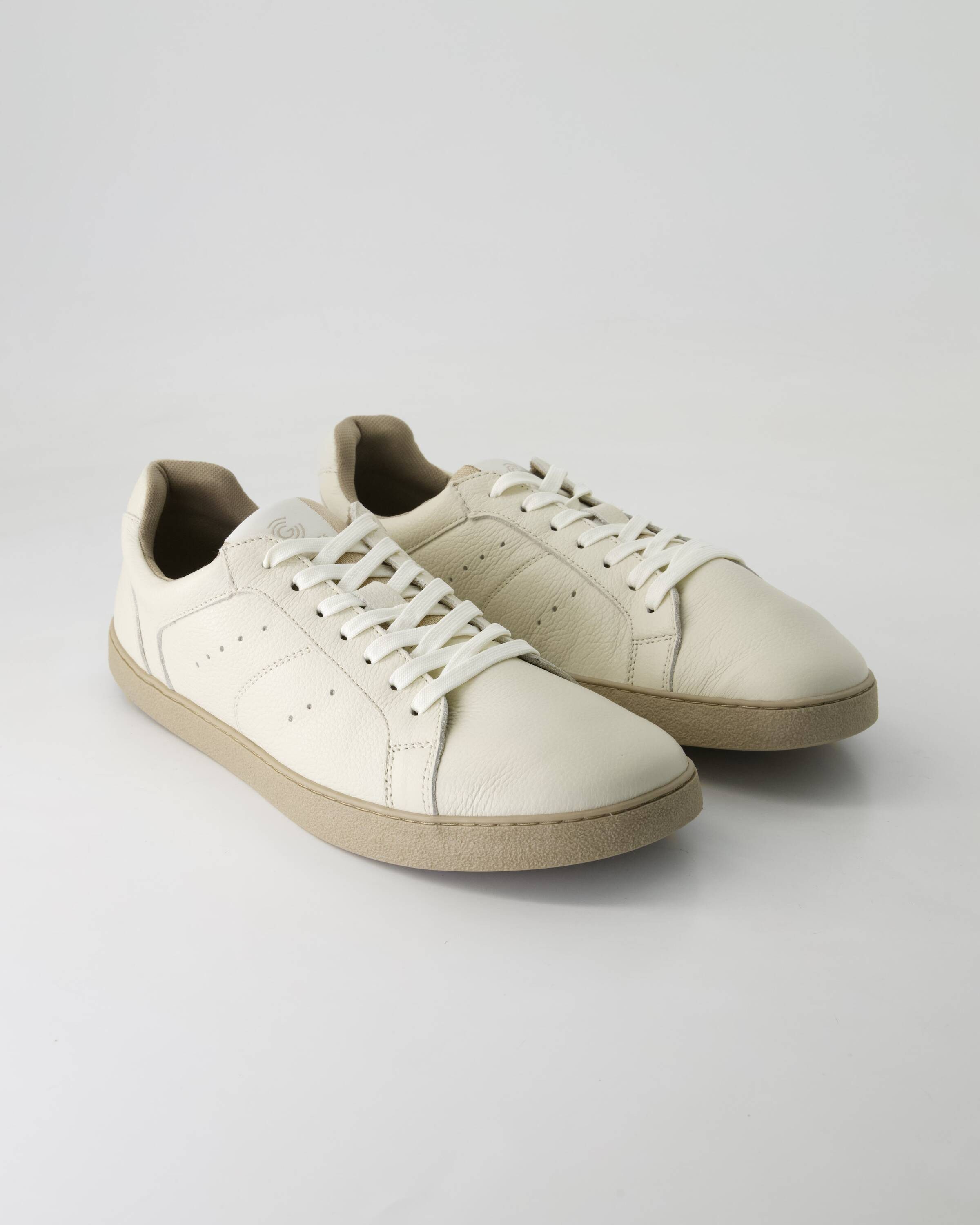 Universe Sneaker