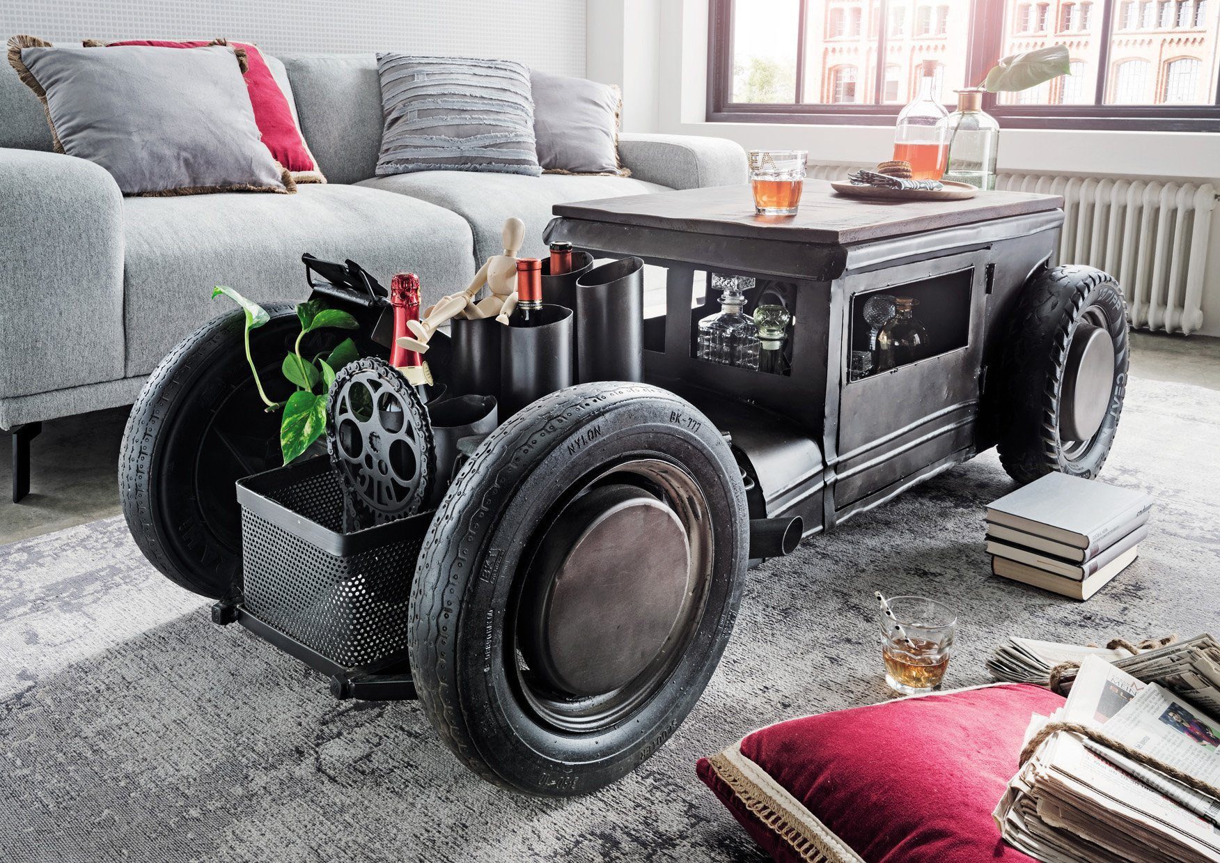 More2Home Couchtisch CAR, Metall/Mangoholz, auf 4 Rädern mit einer Tür