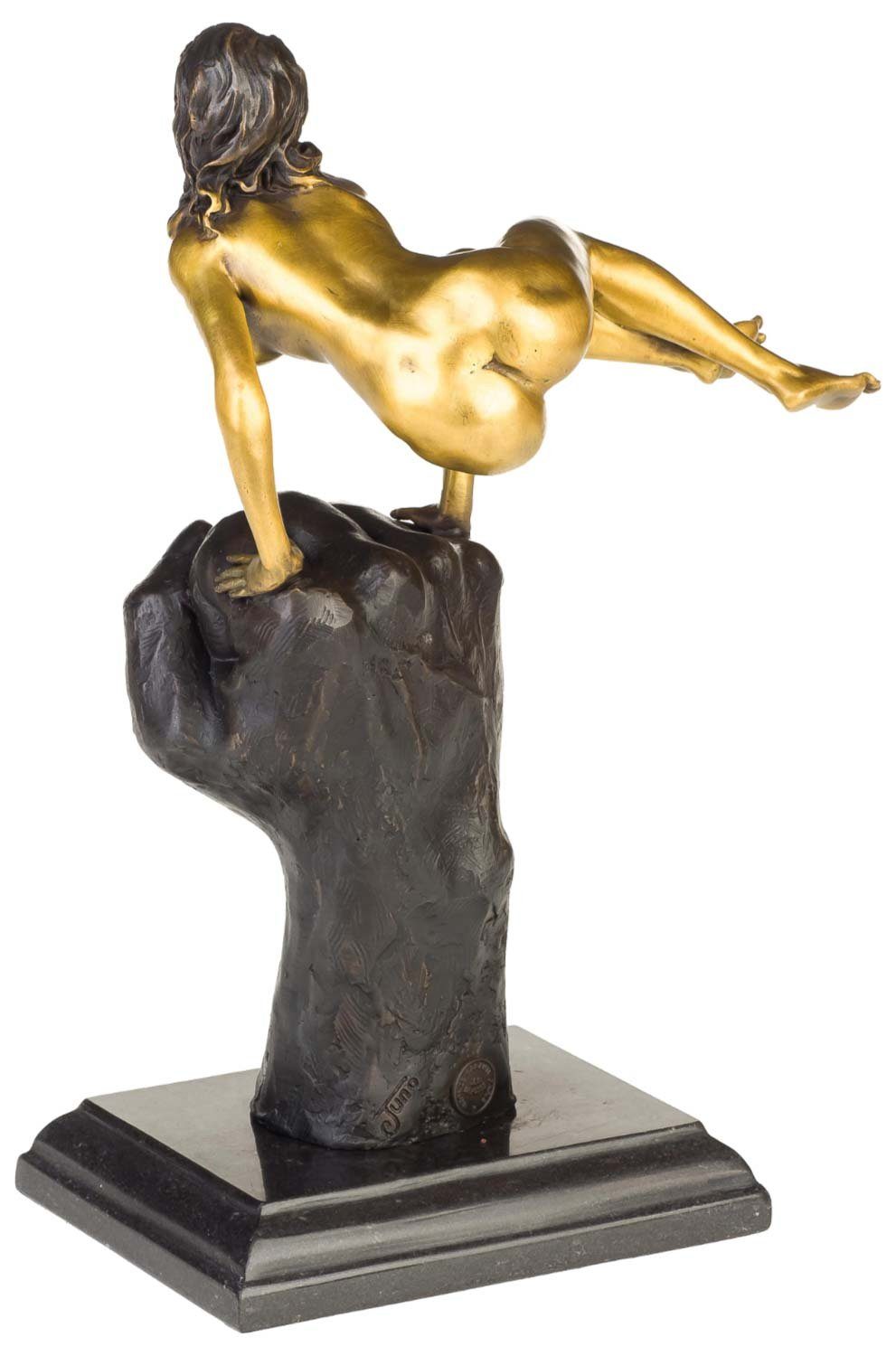 Antik-Stil Frau Erotik Bronzeskulptur Bronze F im Kunst Aubaho Kong King Hand Skulptur