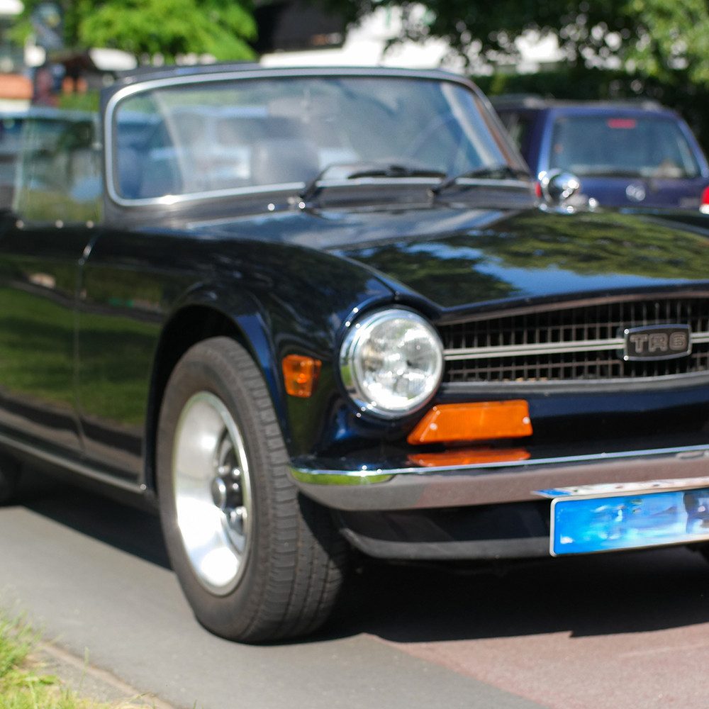 Jochen Schweizer Erlebnisgutschein Triumph fahren Düsseldorf, Spüre den Adrenalinschub: Triumph TR6!