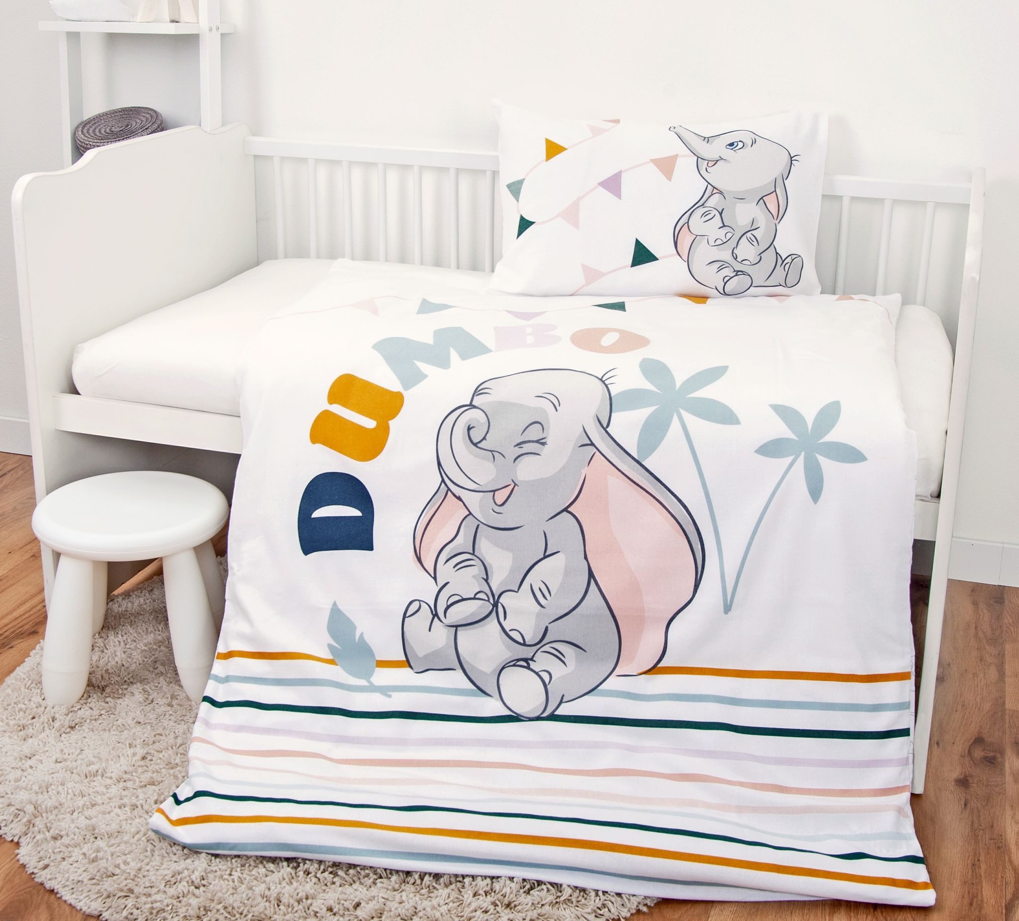 Herding Babybettwäsche 100x135cm Dumbo Disney Elefant Streifen Bunt, Renforcé, 2 teilig, fröhlicher fliegender Elefant, gestreift, Wendebettwäsche