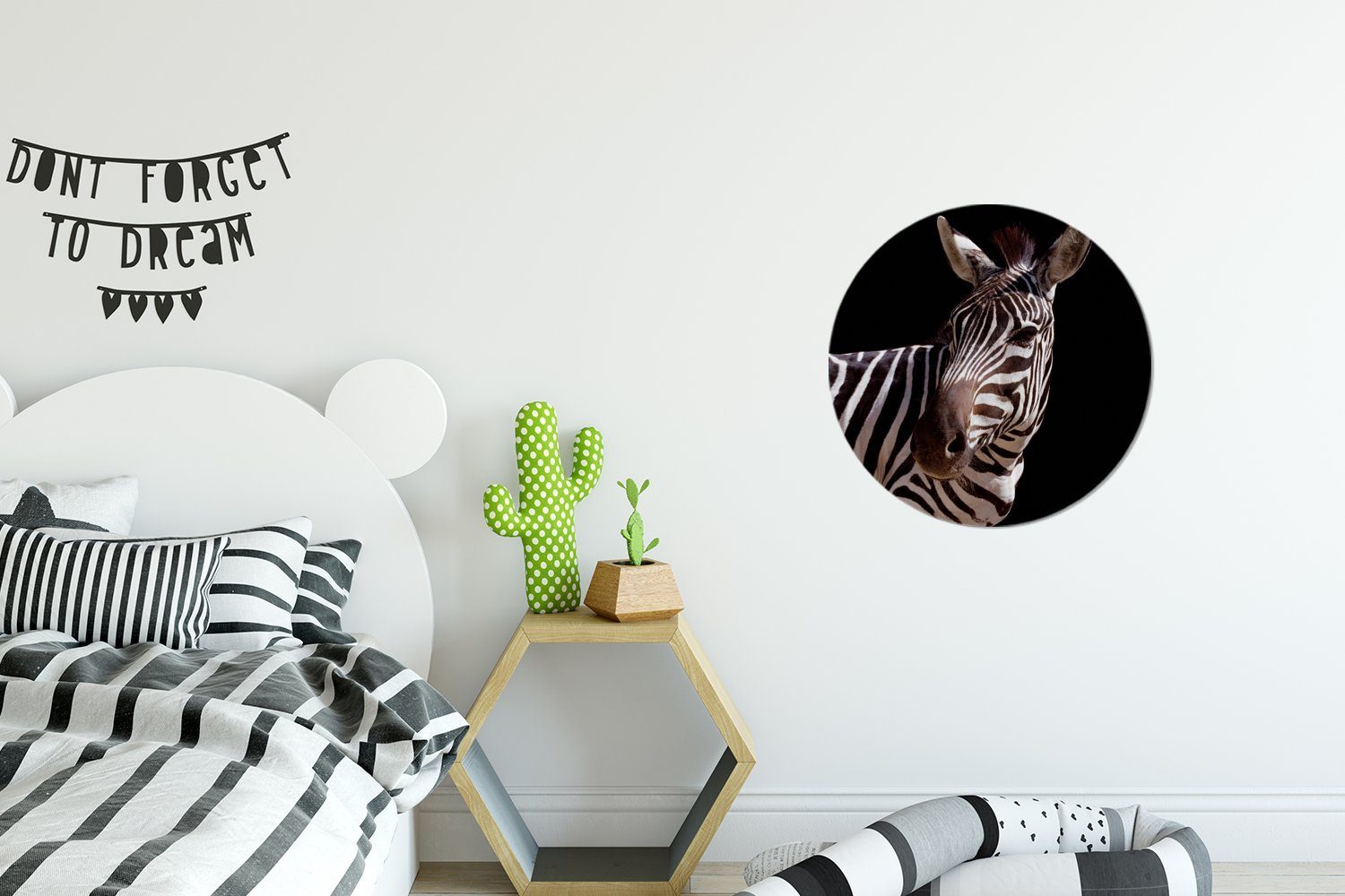 Tapetenaufkleber, Zebra Hintergrund Rund, Wandsticker Tapetenkreis Kinderzimmer, (1 schwarzem Wohnzimmer für Neugieriges auf St), MuchoWow