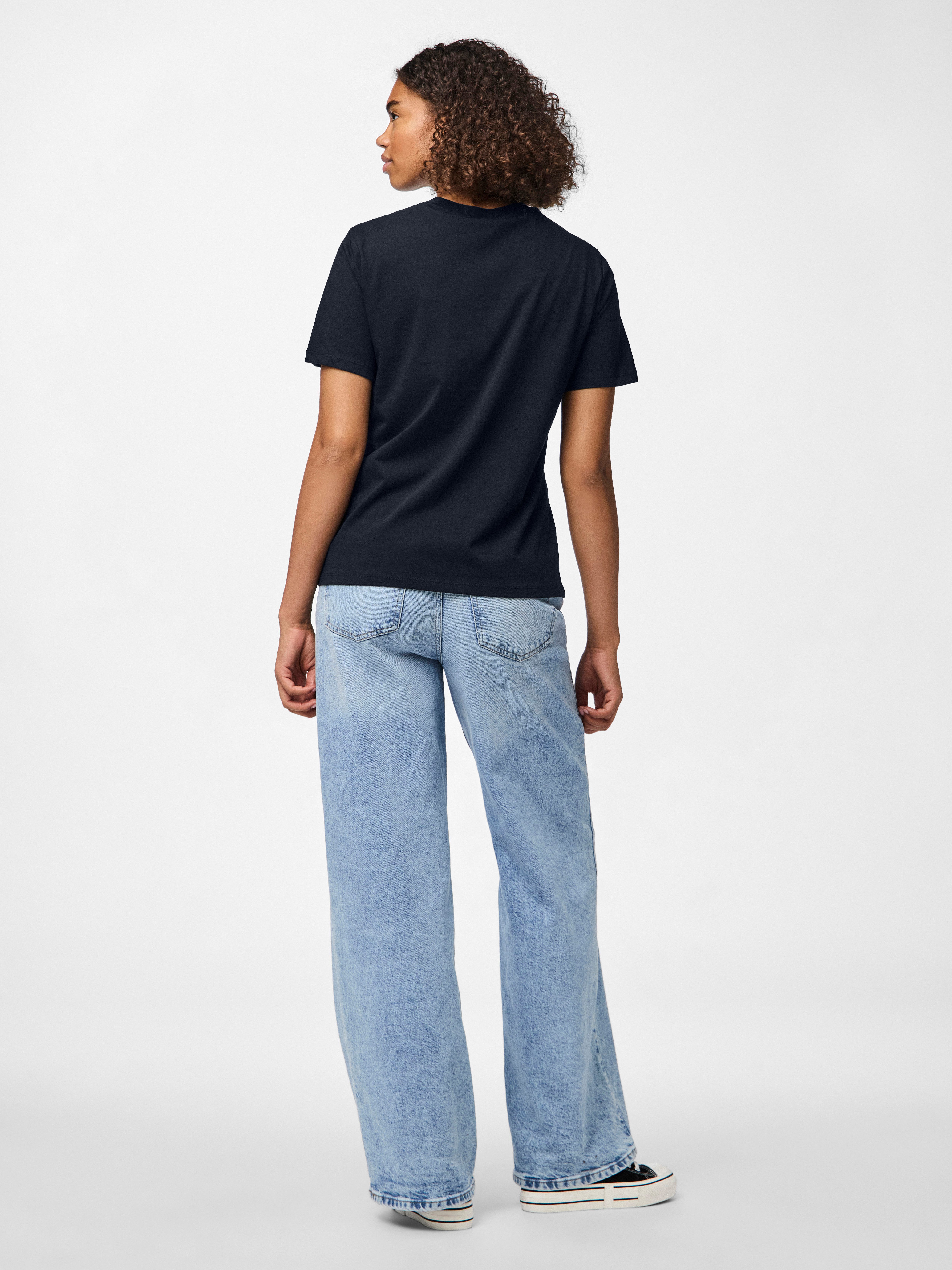 pieces Rundhalsshirt PCRIA SS SOLID TEE NOOS BC
