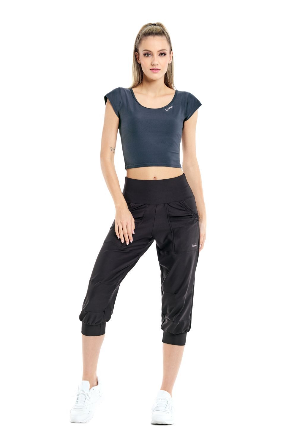 Winshape Crop-Top AET137LS Functional Light and Soft Cropped