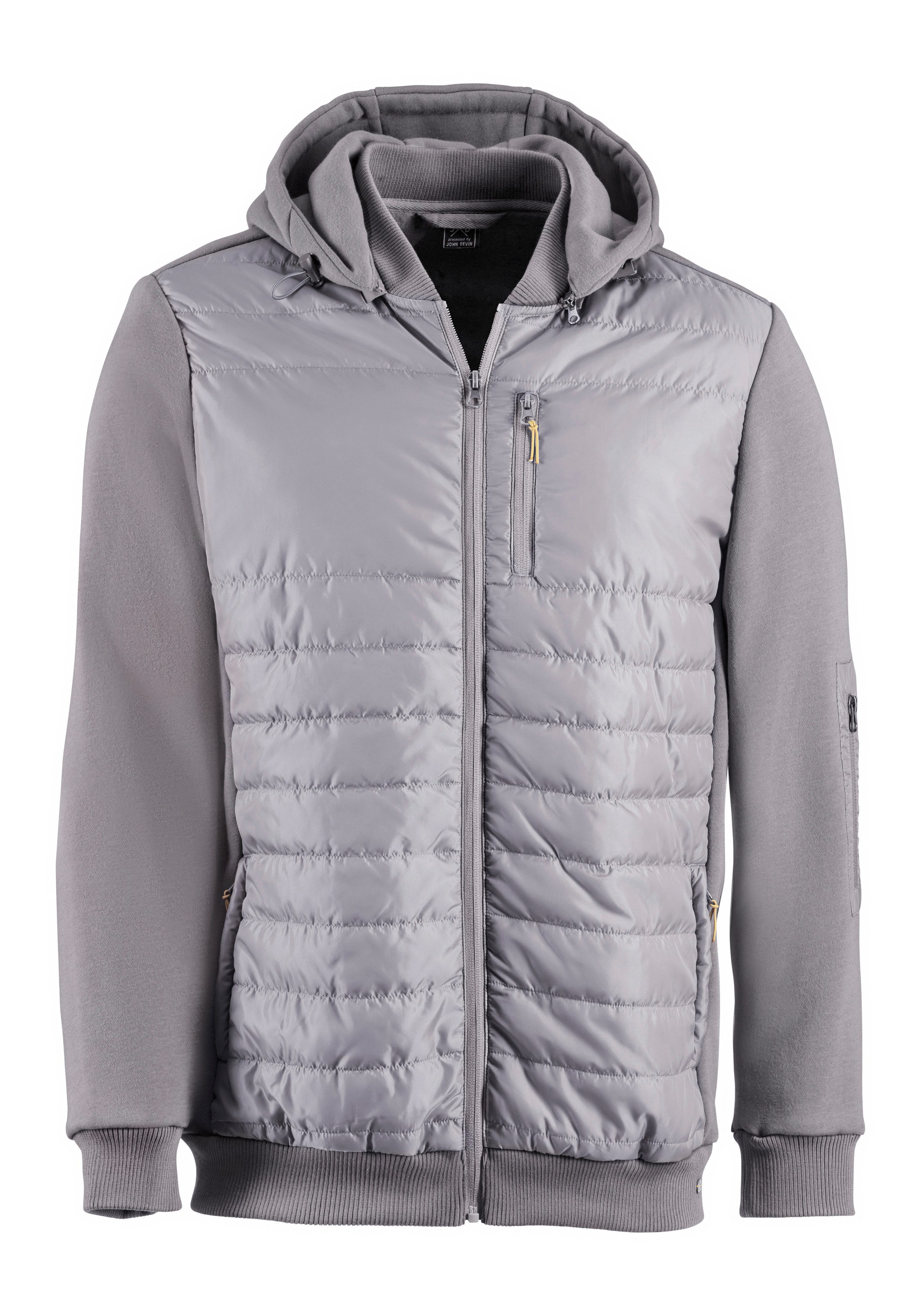 H.I.S Kapuzensweatjacke im vorderen Bereich gesteppt, mit abnehmbarer Kapuze. Reduzierter Preis € 79,99. Unverbindliche Preisempfehlung € 99,99