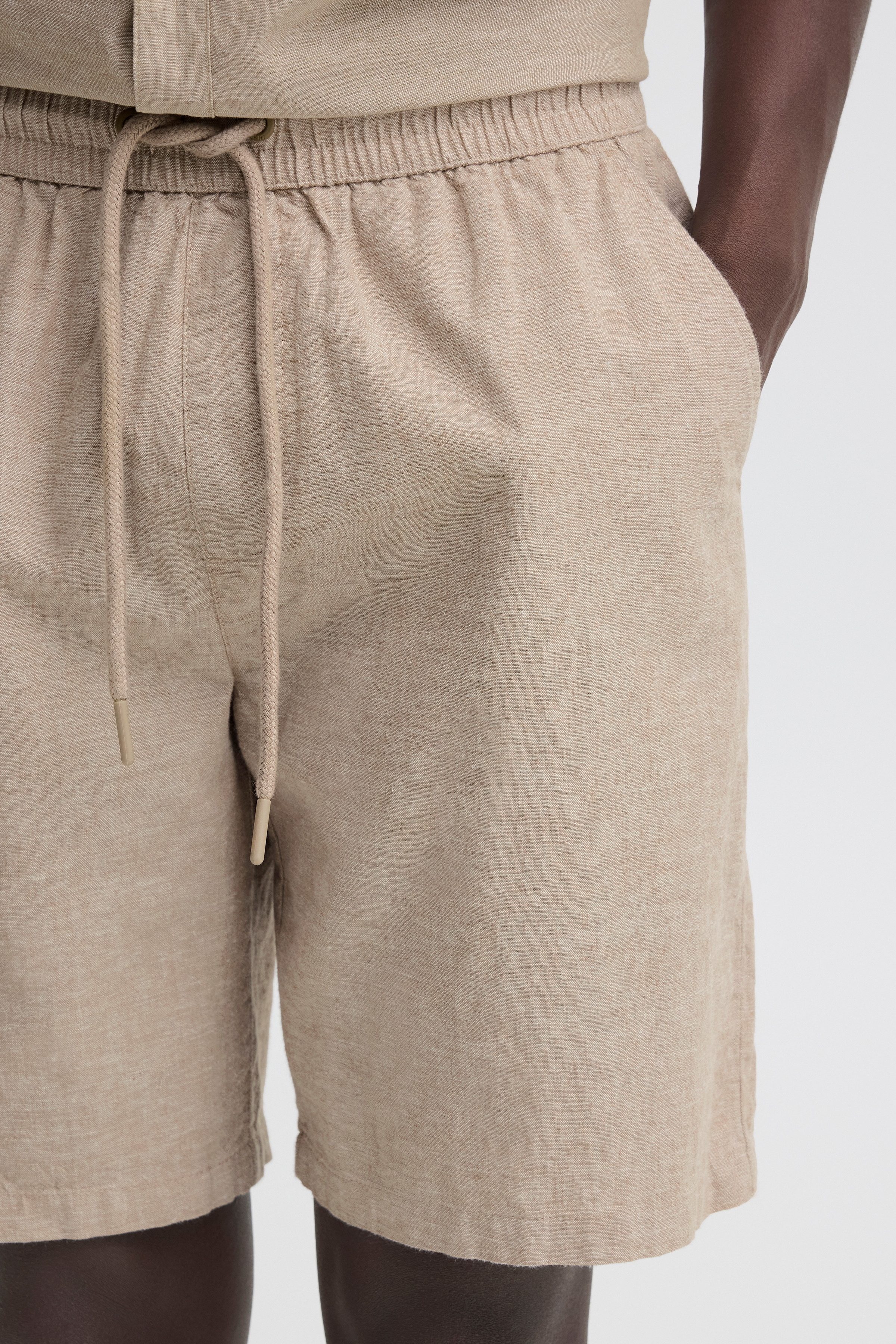 Blend Bermudas BHABAN LIN SHORTS PP NOOS in sommerlicher Leinen-Optik