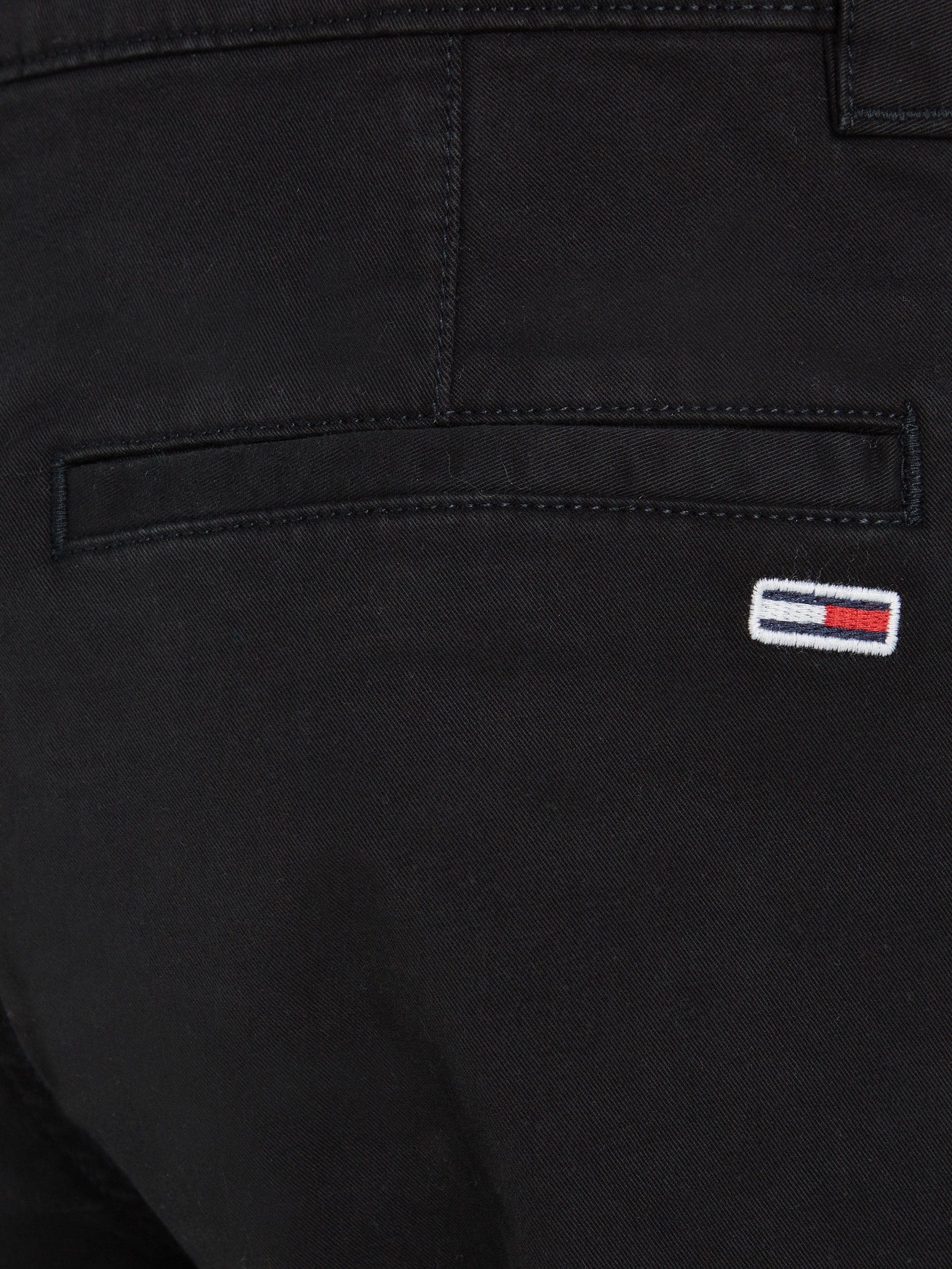 Tommy Jeans Chinohose TJM SCANTON mit Markenlabel